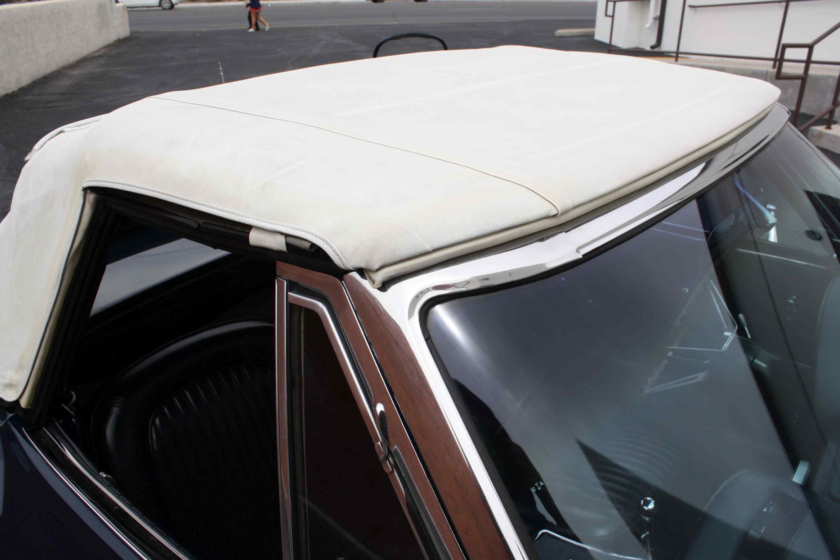 1964 Corvette 365HP Convertible in Daytona Blue with Hardtop and original Documentation.