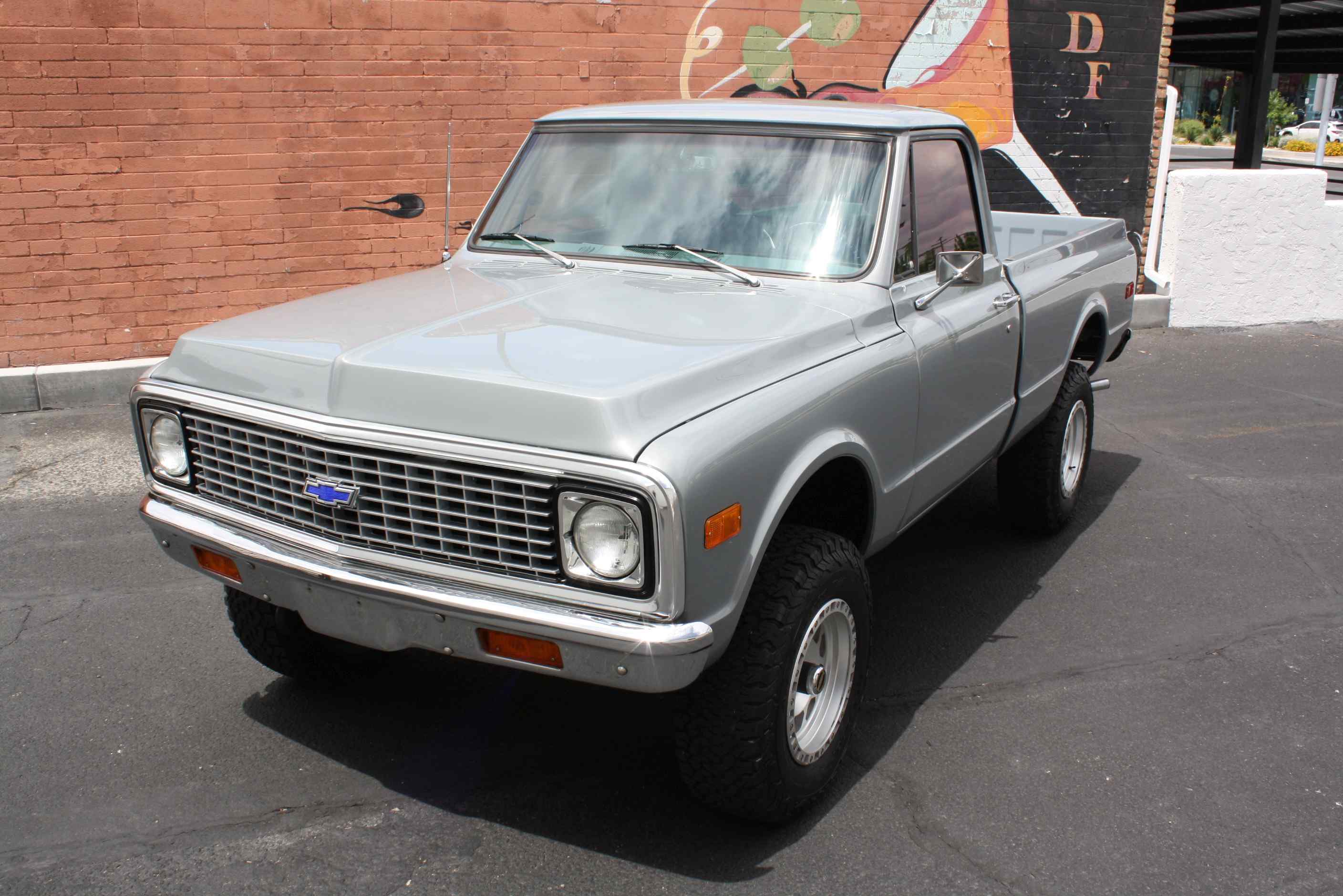 1971 K10 Chevrolet Shortbed Pickup.