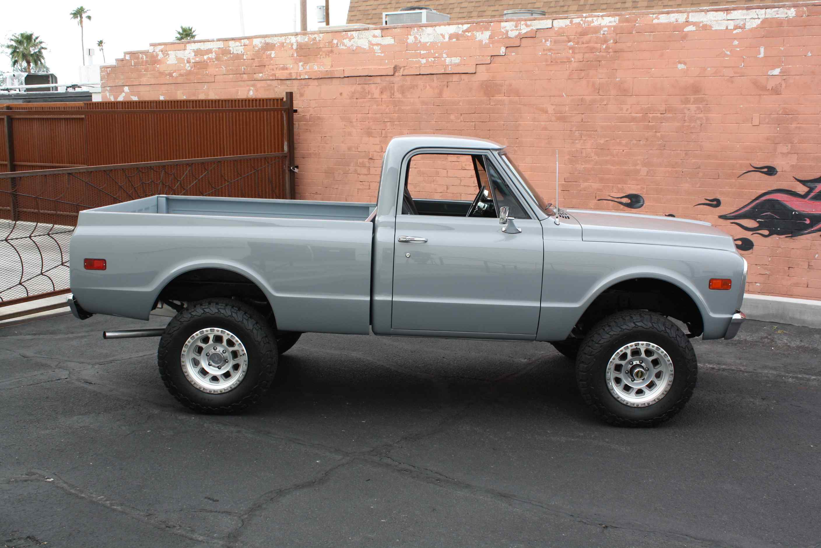 1971 K10 Chevrolet Shortbed Pickup.