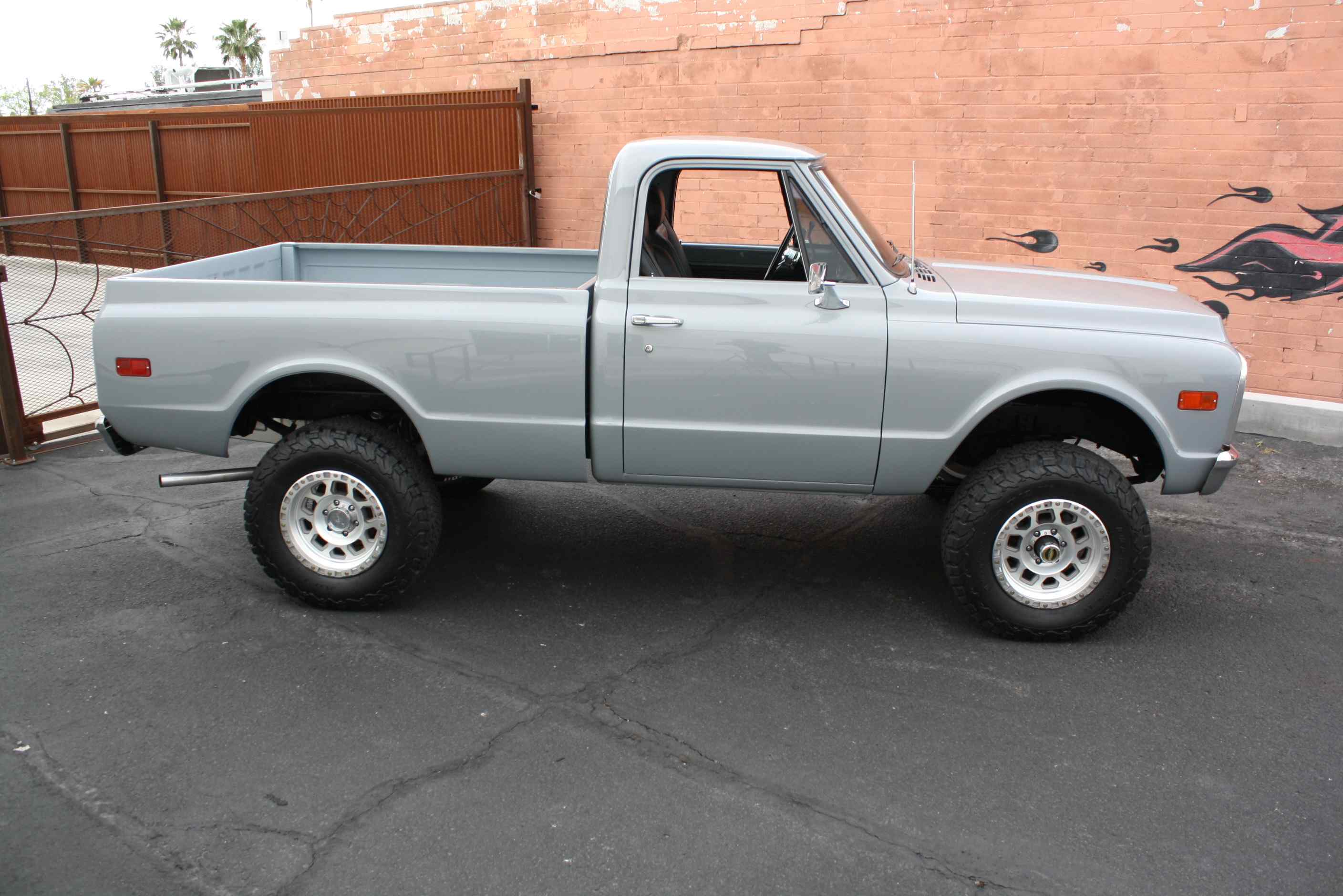 1971 K10 Chevrolet Shortbed Pickup.