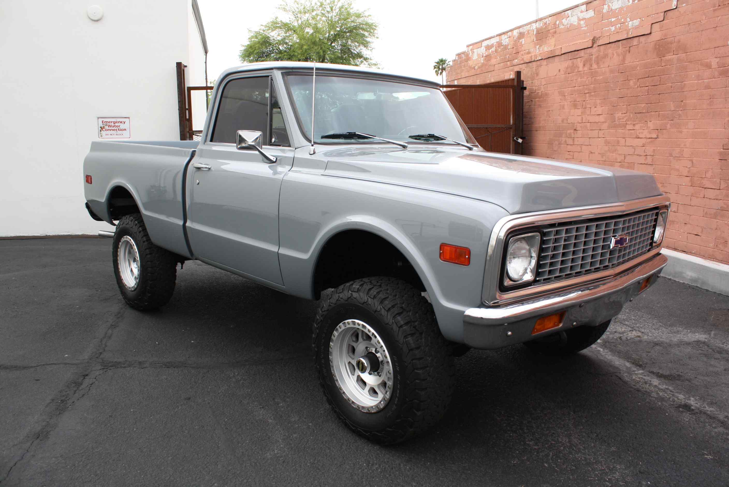 1971 K10 Chevrolet Shortbed Pickup.
