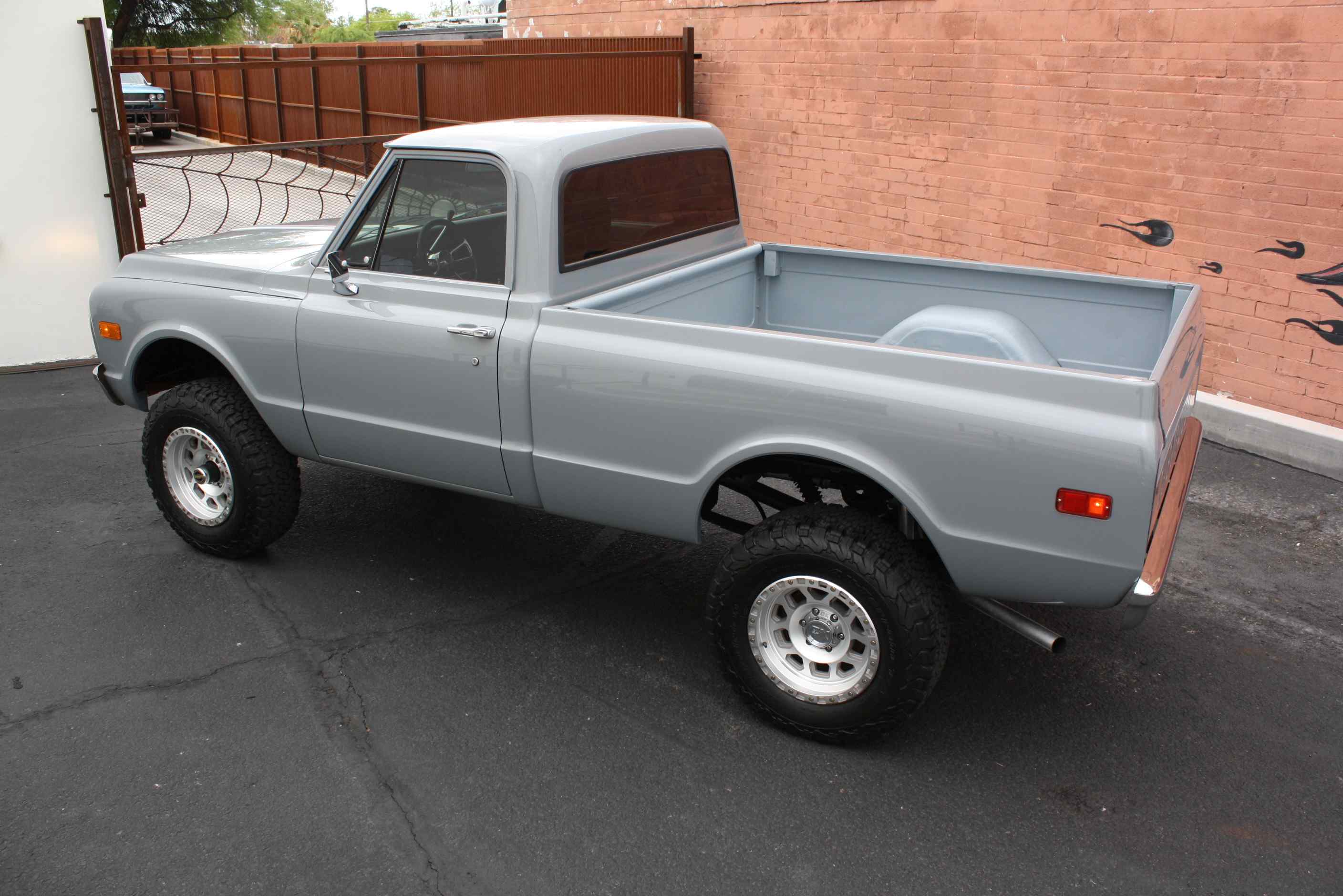 1971 K10 Chevrolet Shortbed Pickup.