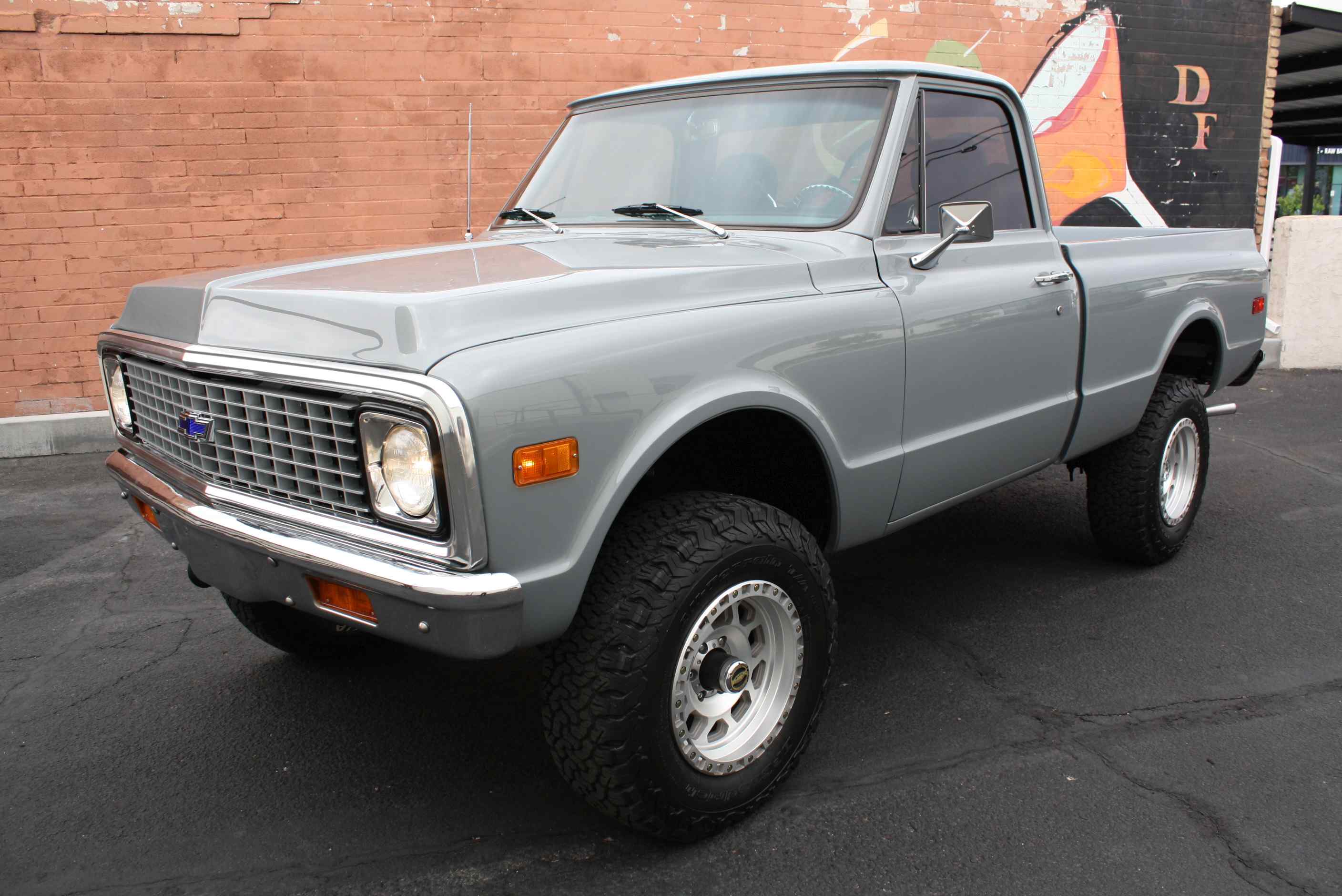 1971 K10 Chevrolet Shortbed Pickup.