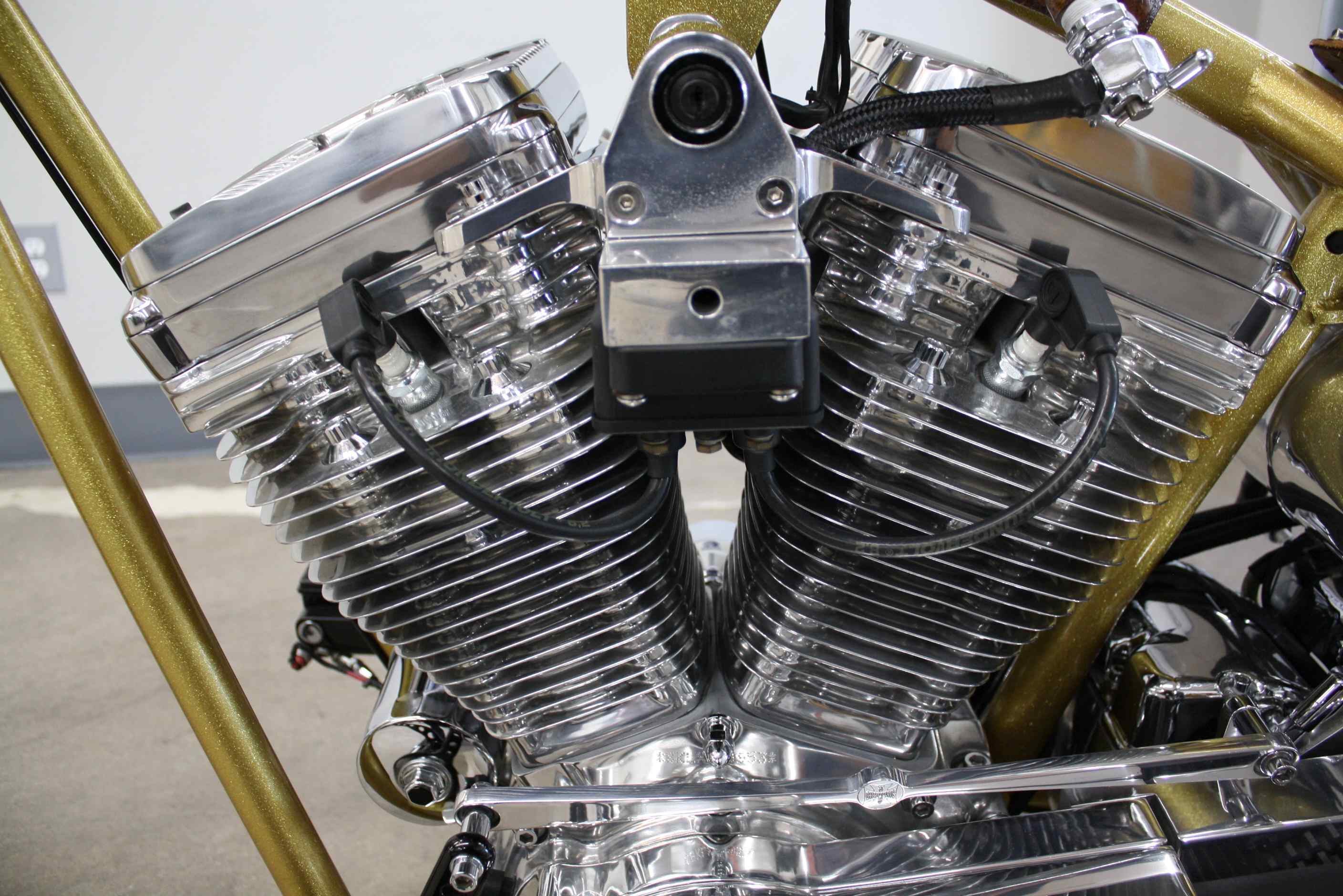 2010 West Coast Choppers CFL