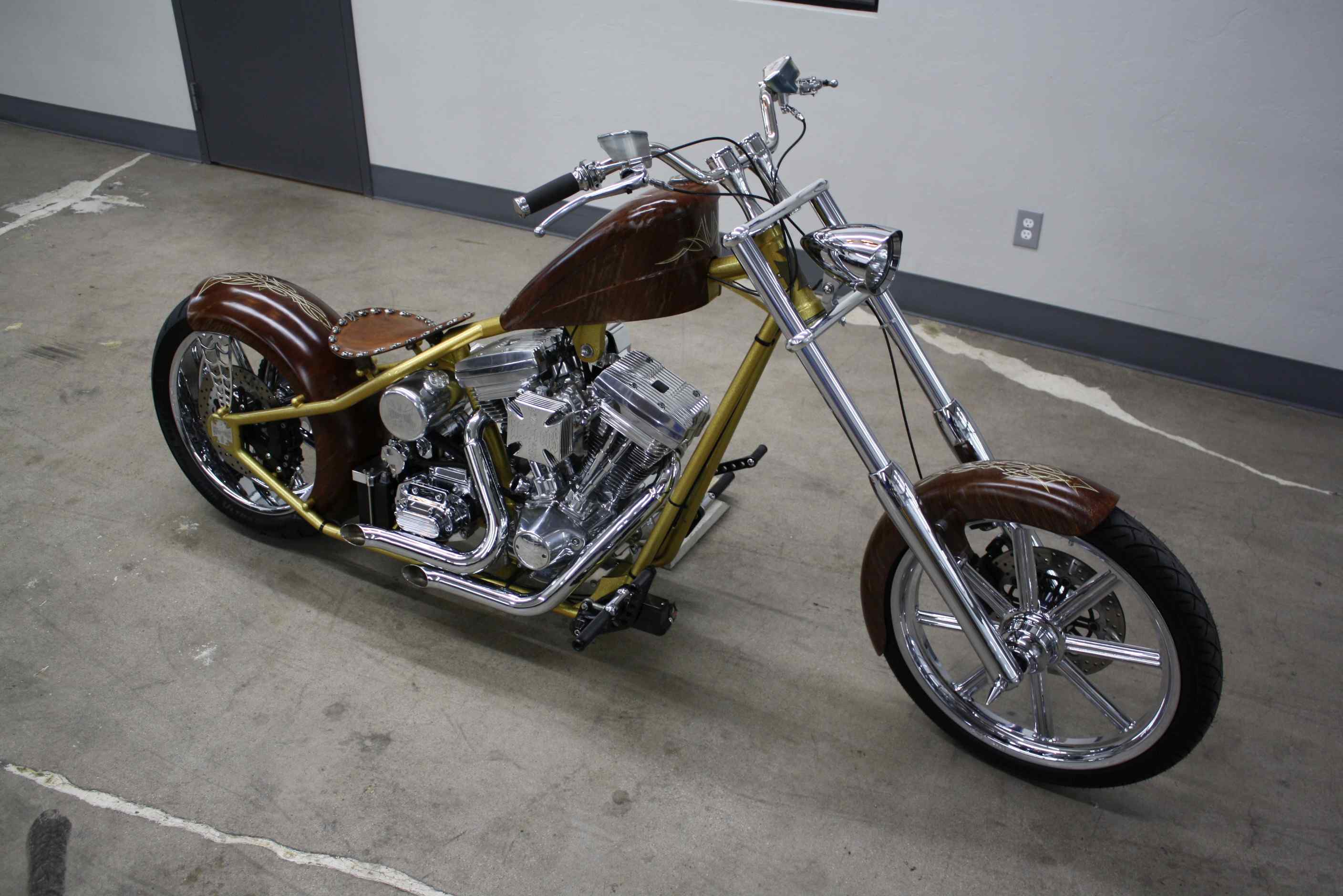 2010 West Coast Choppers CFL