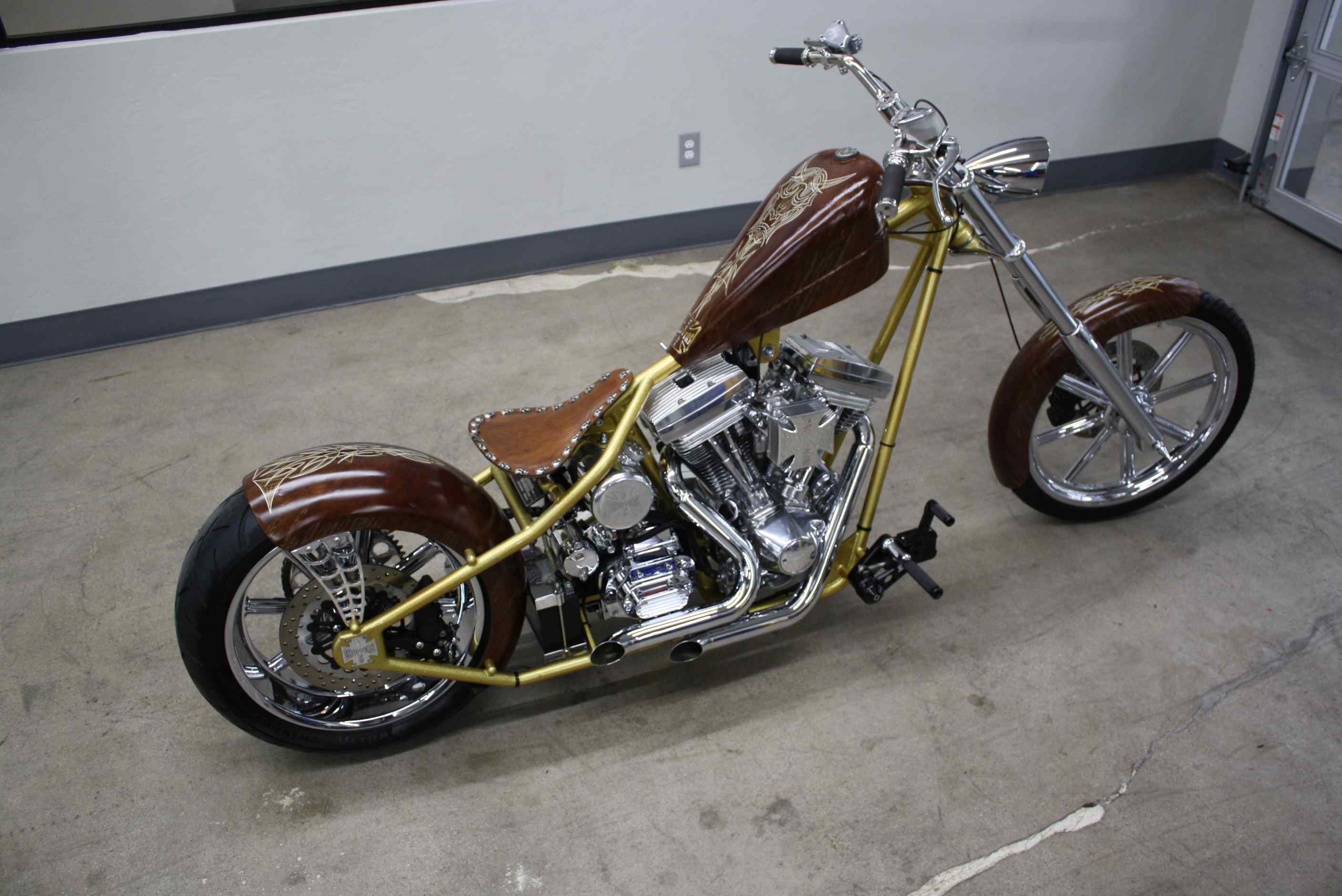 2010 West Coast Choppers CFL