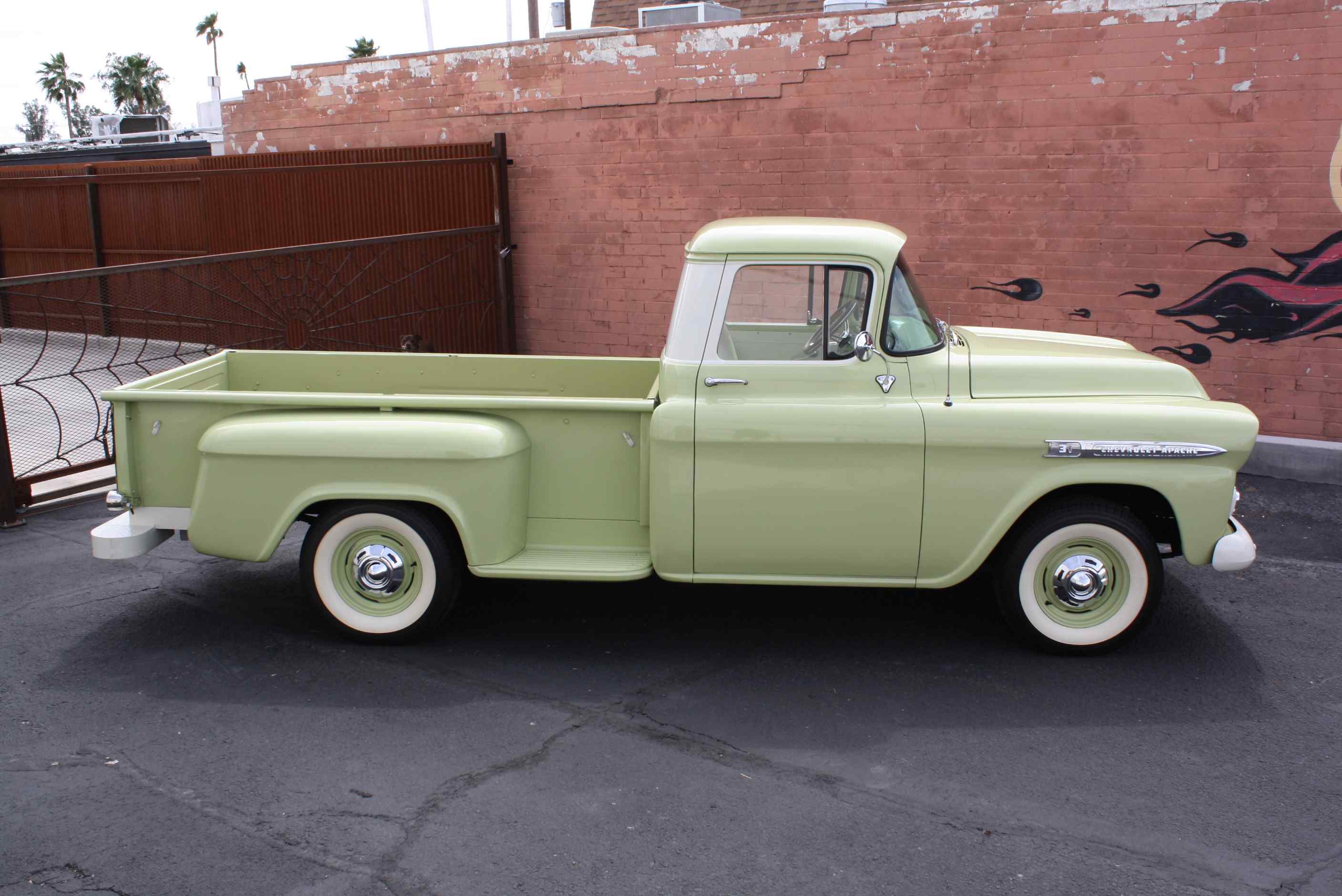 1958 Chevrolet Apache Pickup