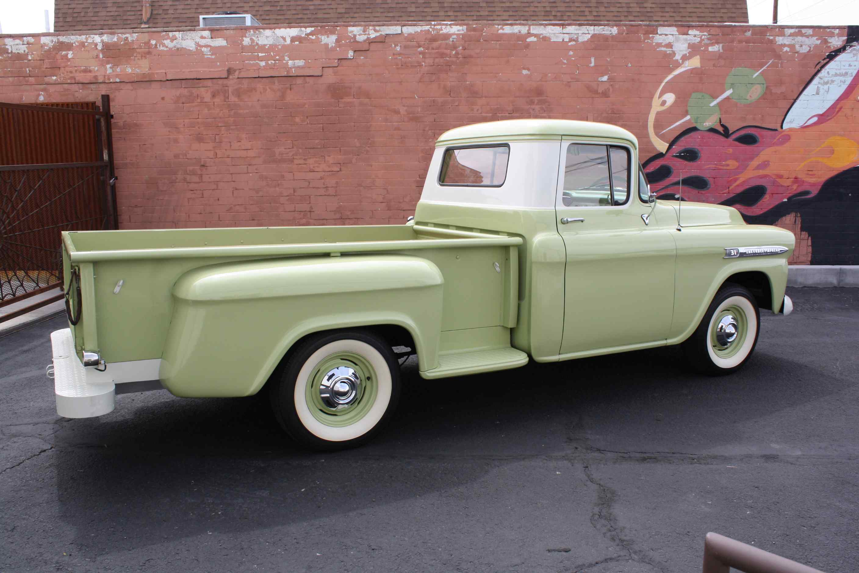 1958 Chevrolet Apache Pickup