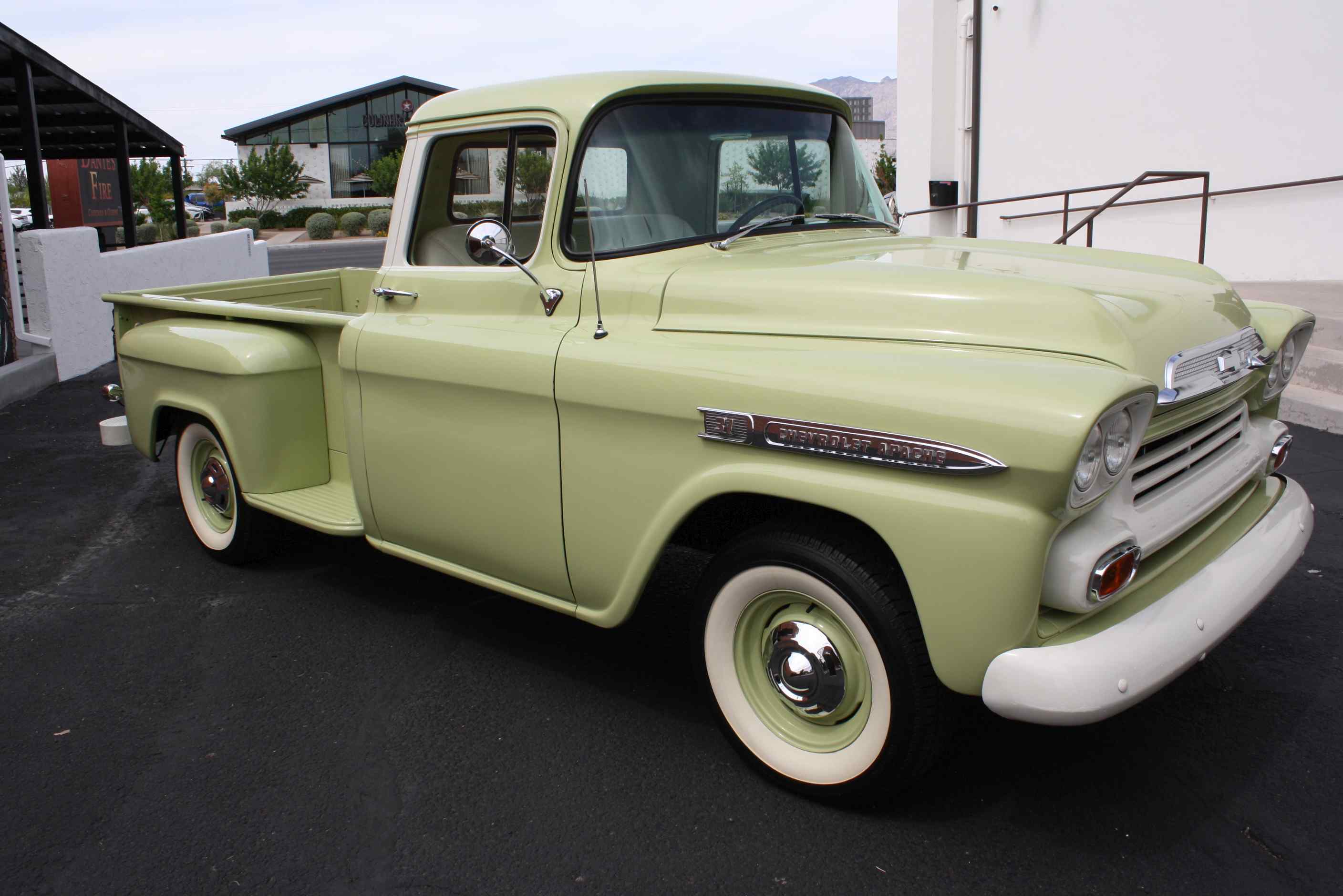 1958 Chevrolet Apache Pickup
