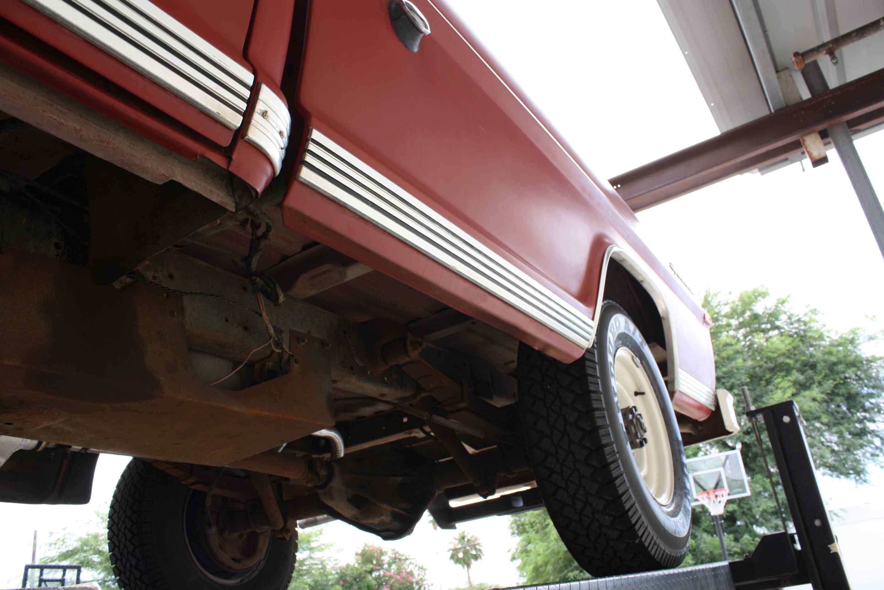 1972 Ford Sports Custom Cab 3/4 ton pickup