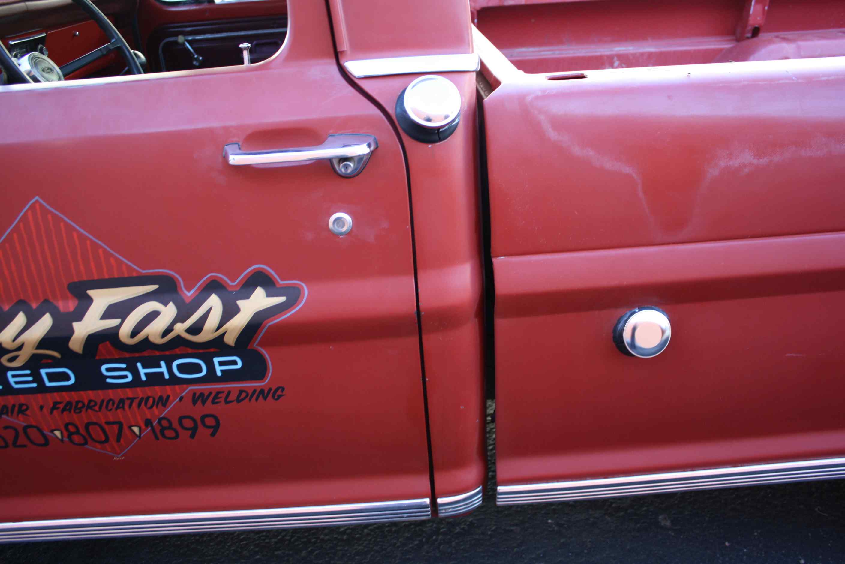 1972 Ford Sports Custom Cab 3/4 ton pickup