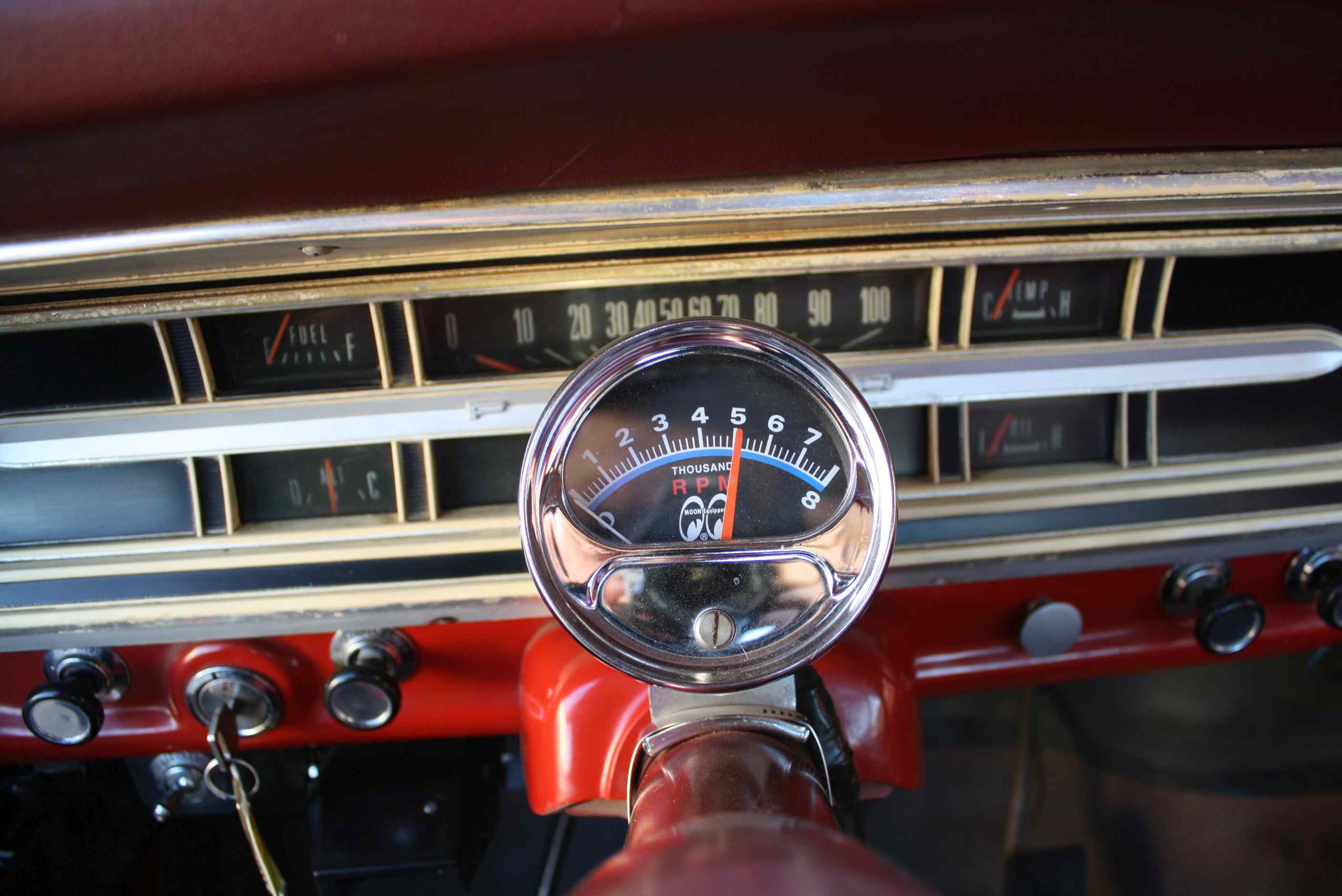 1972 Ford Sports Custom Cab 3/4 ton pickup