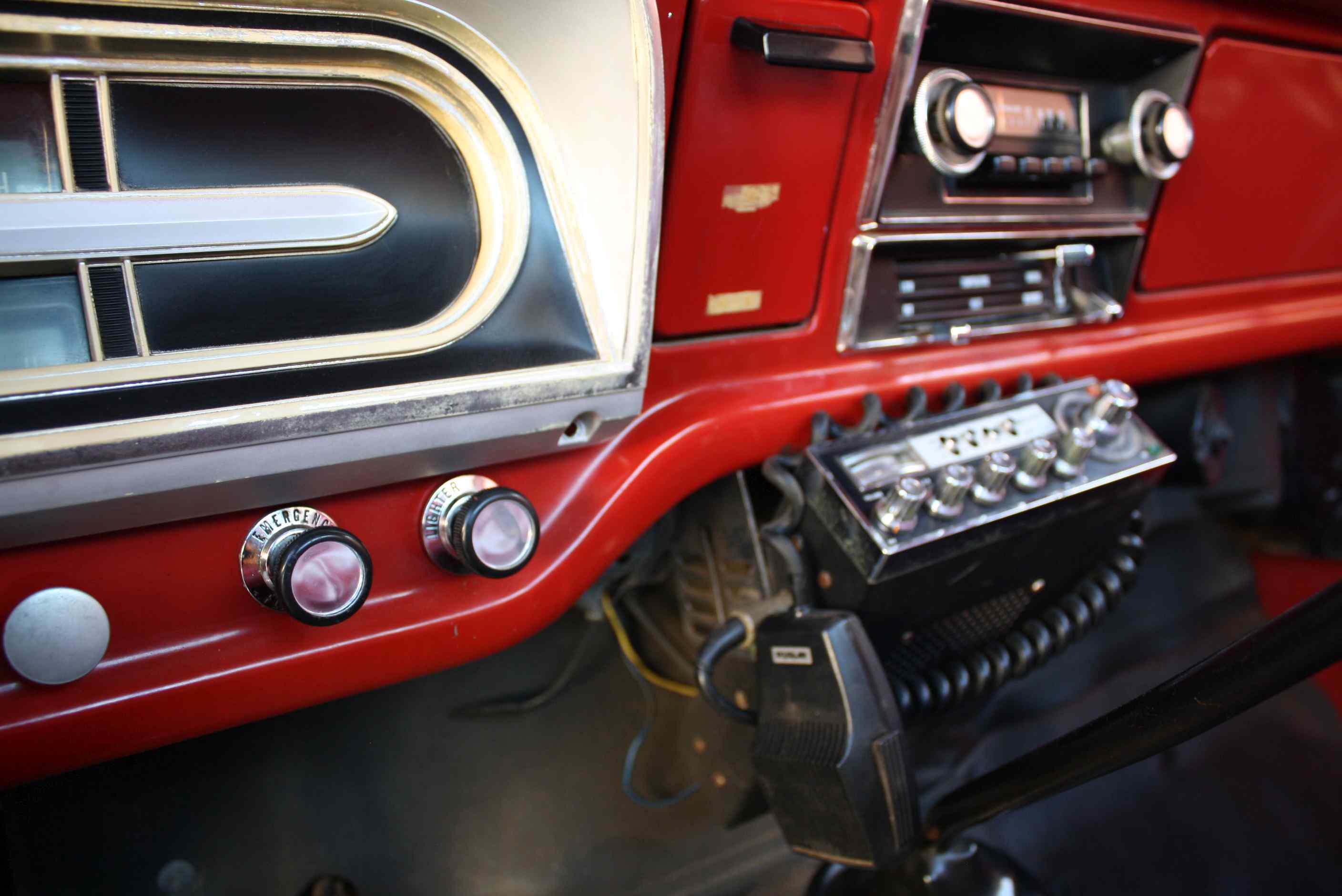 1972 Ford Sports Custom Cab 3/4 ton pickup