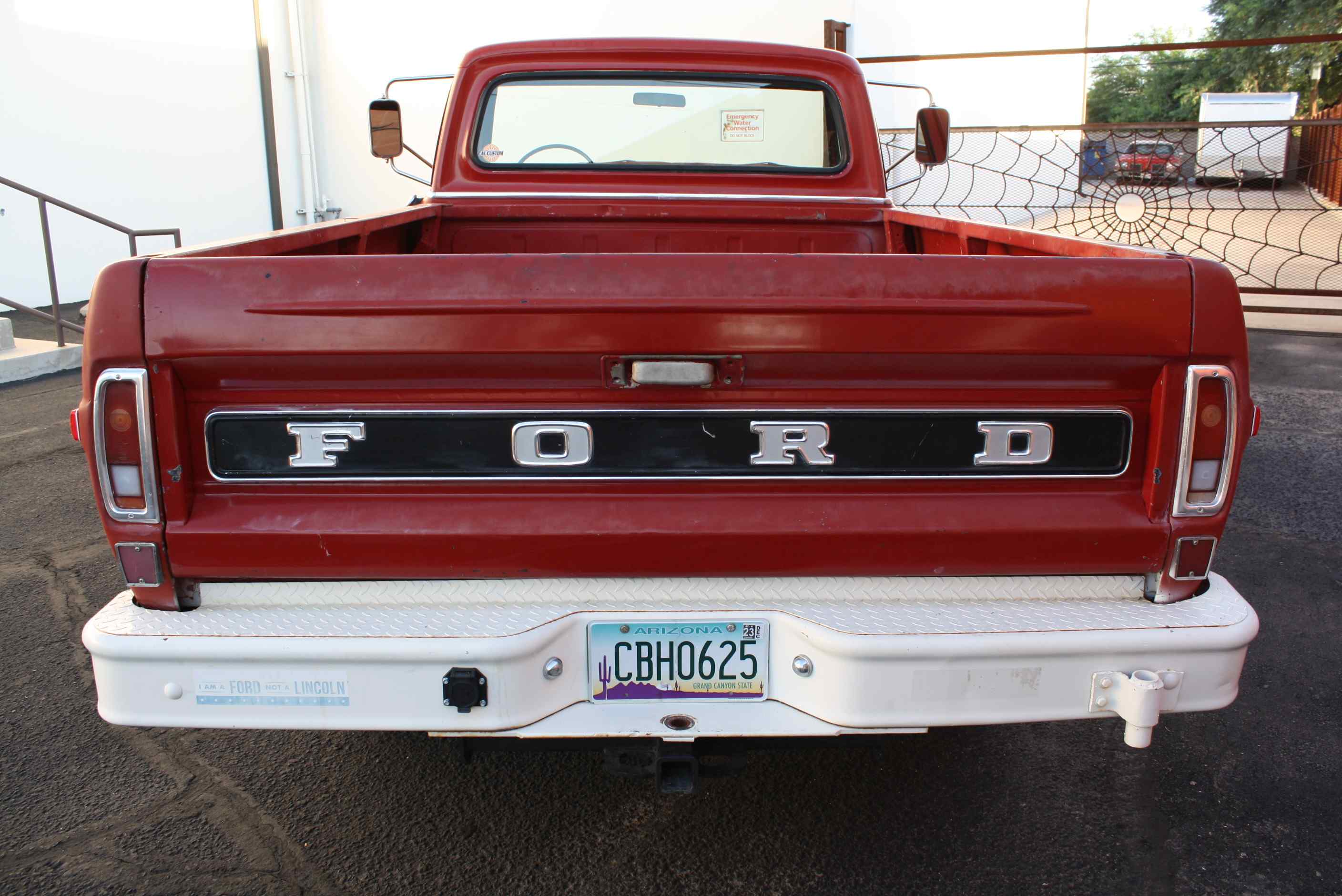 1972 Ford Sports Custom Cab 3/4 ton pickup