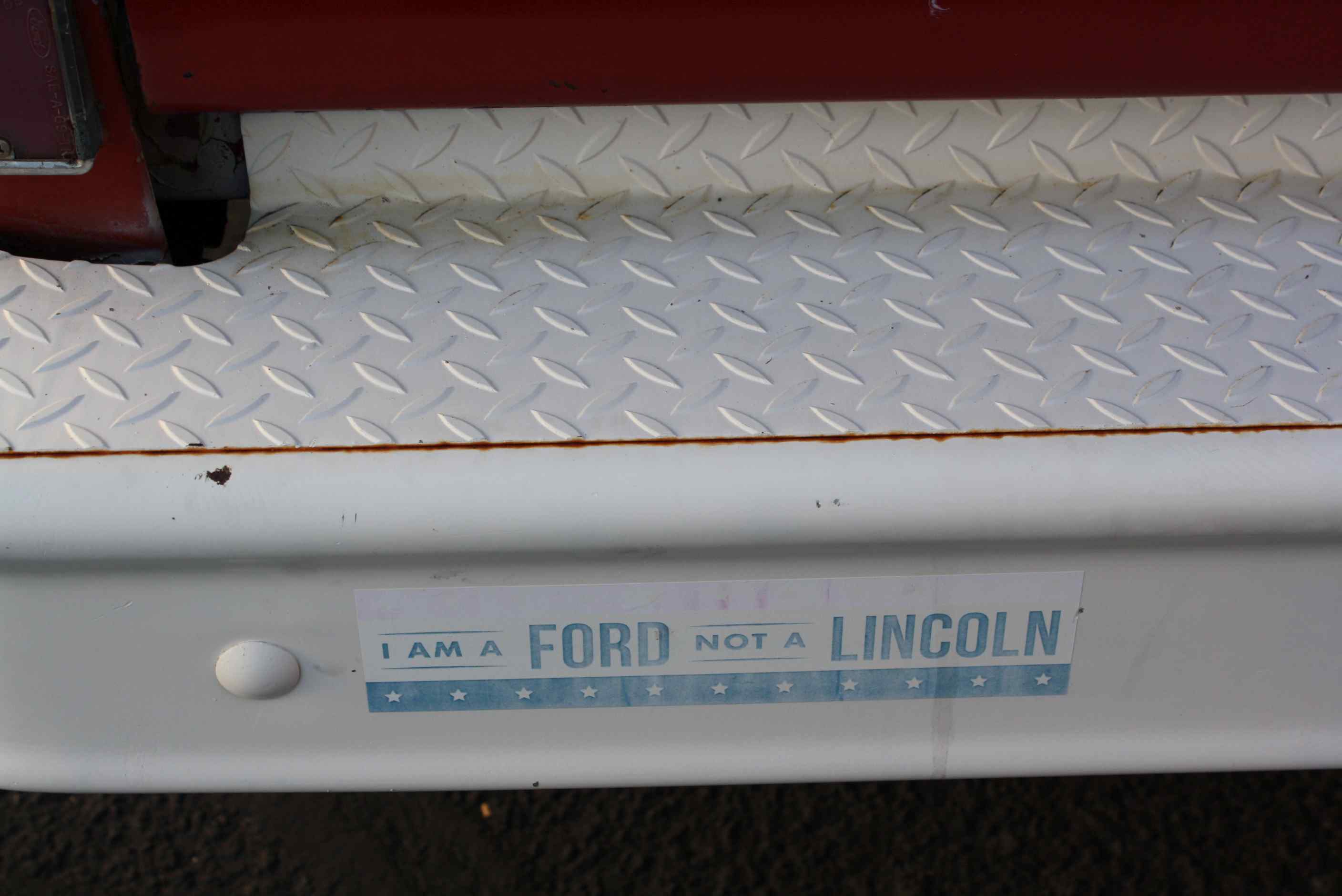 1972 Ford Sports Custom Cab 3/4 ton pickup