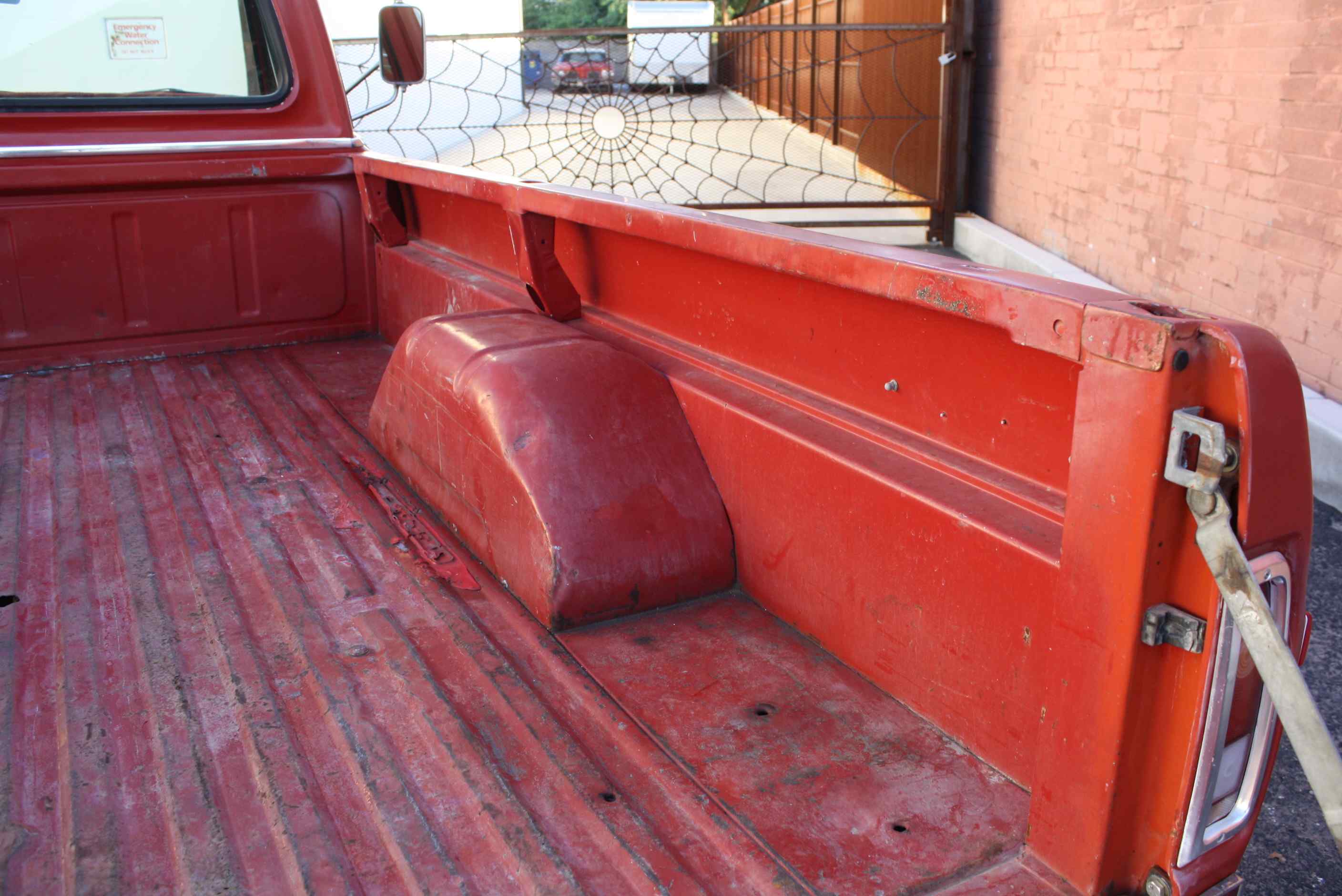 1972 Ford Sports Custom Cab 3/4 ton pickup