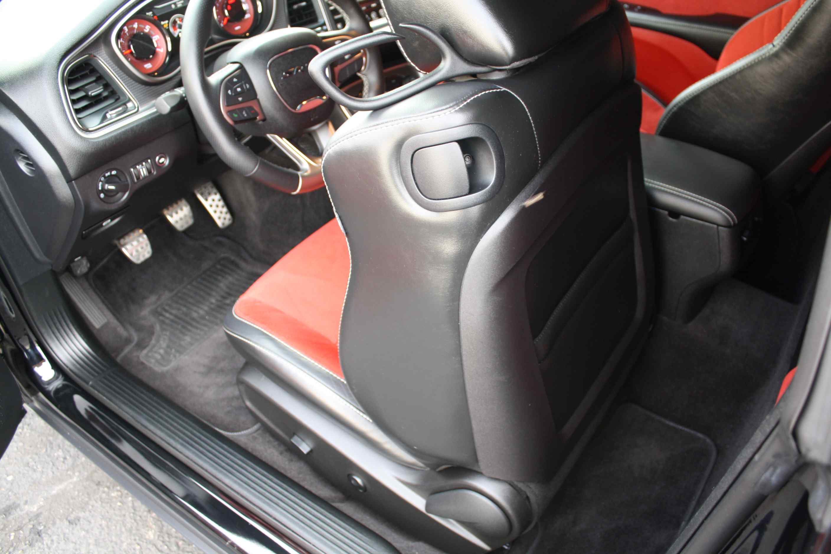 2016 Dodge Challenger Hellcat