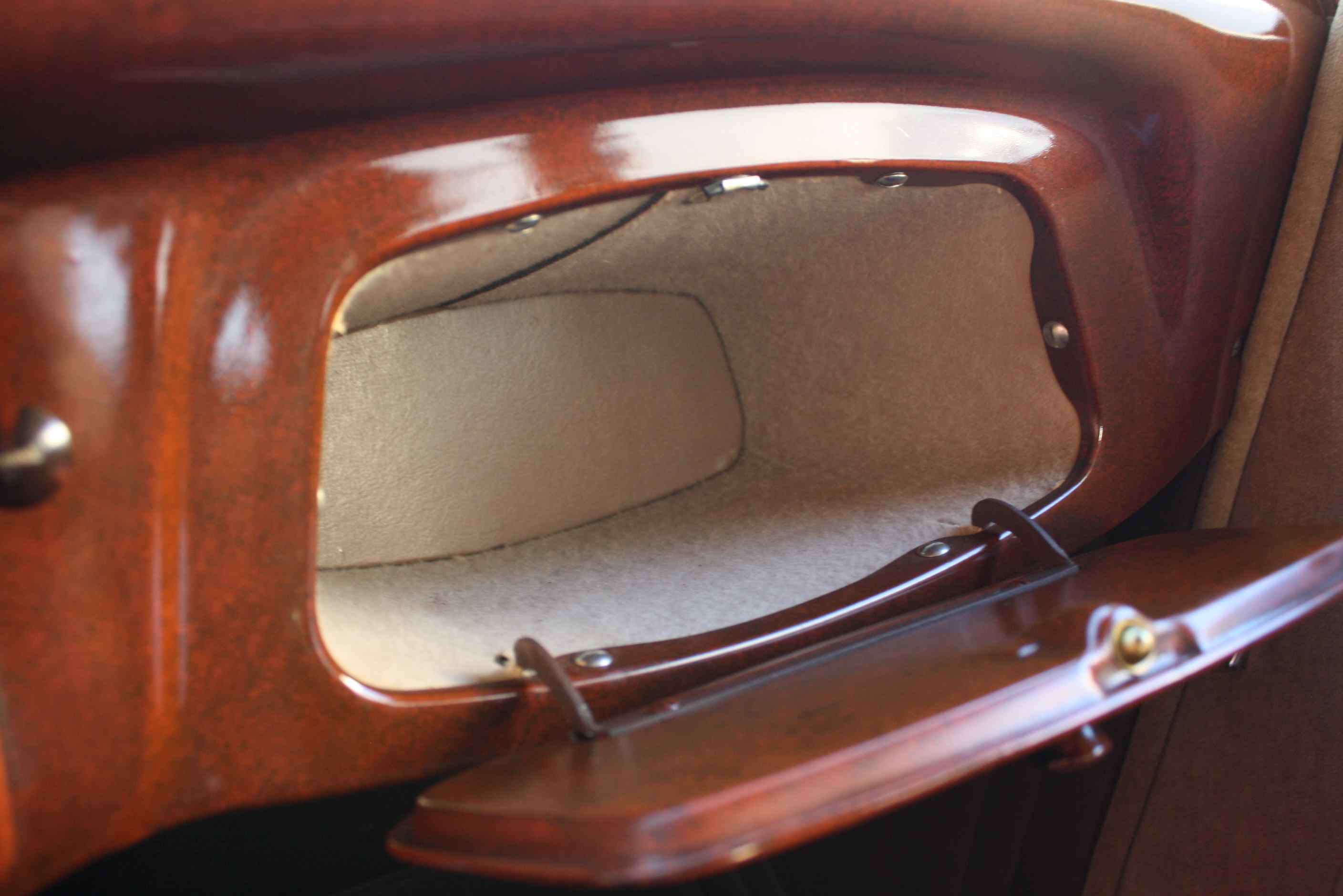 1934 Ford Victoria