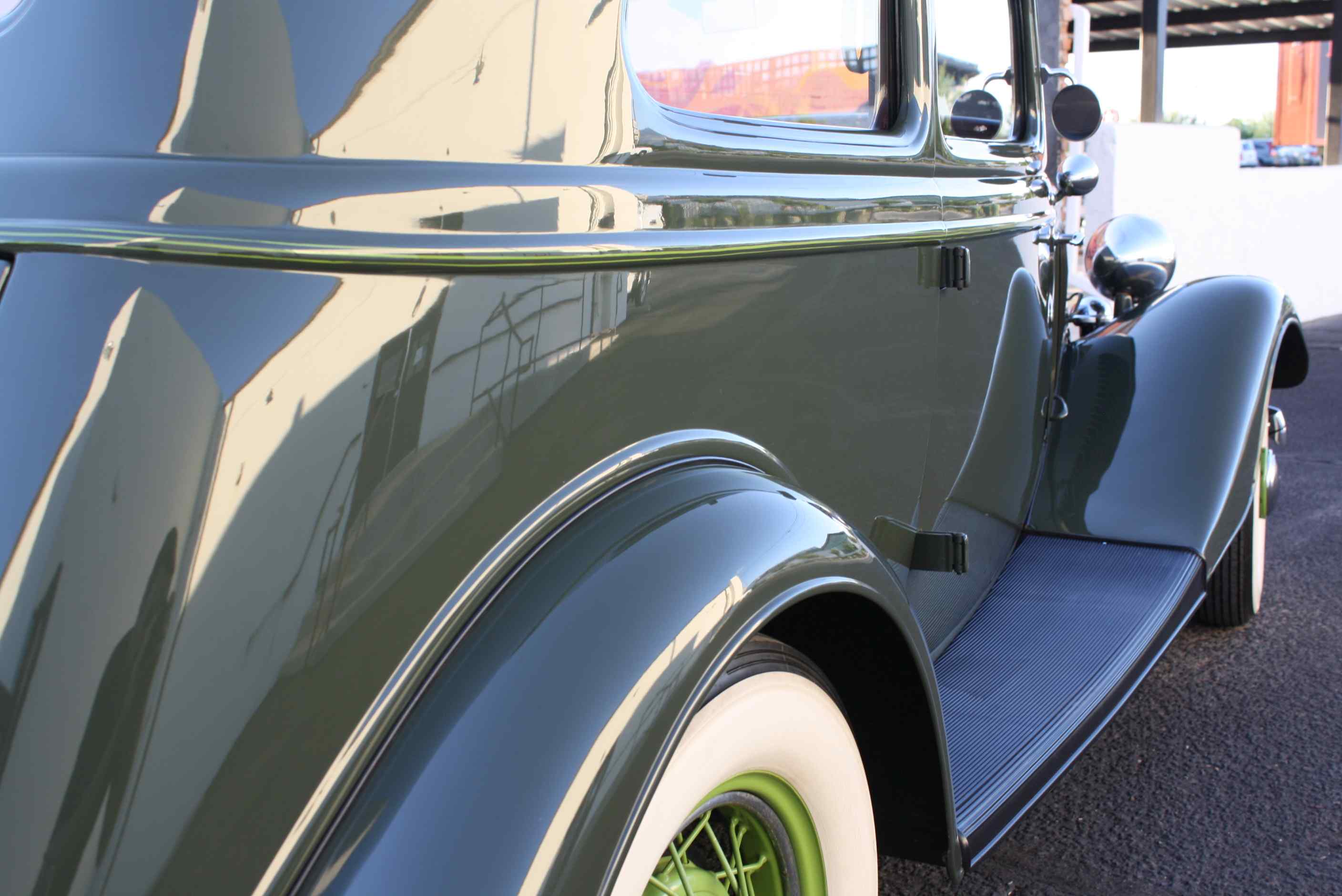 1934 Ford Victoria
