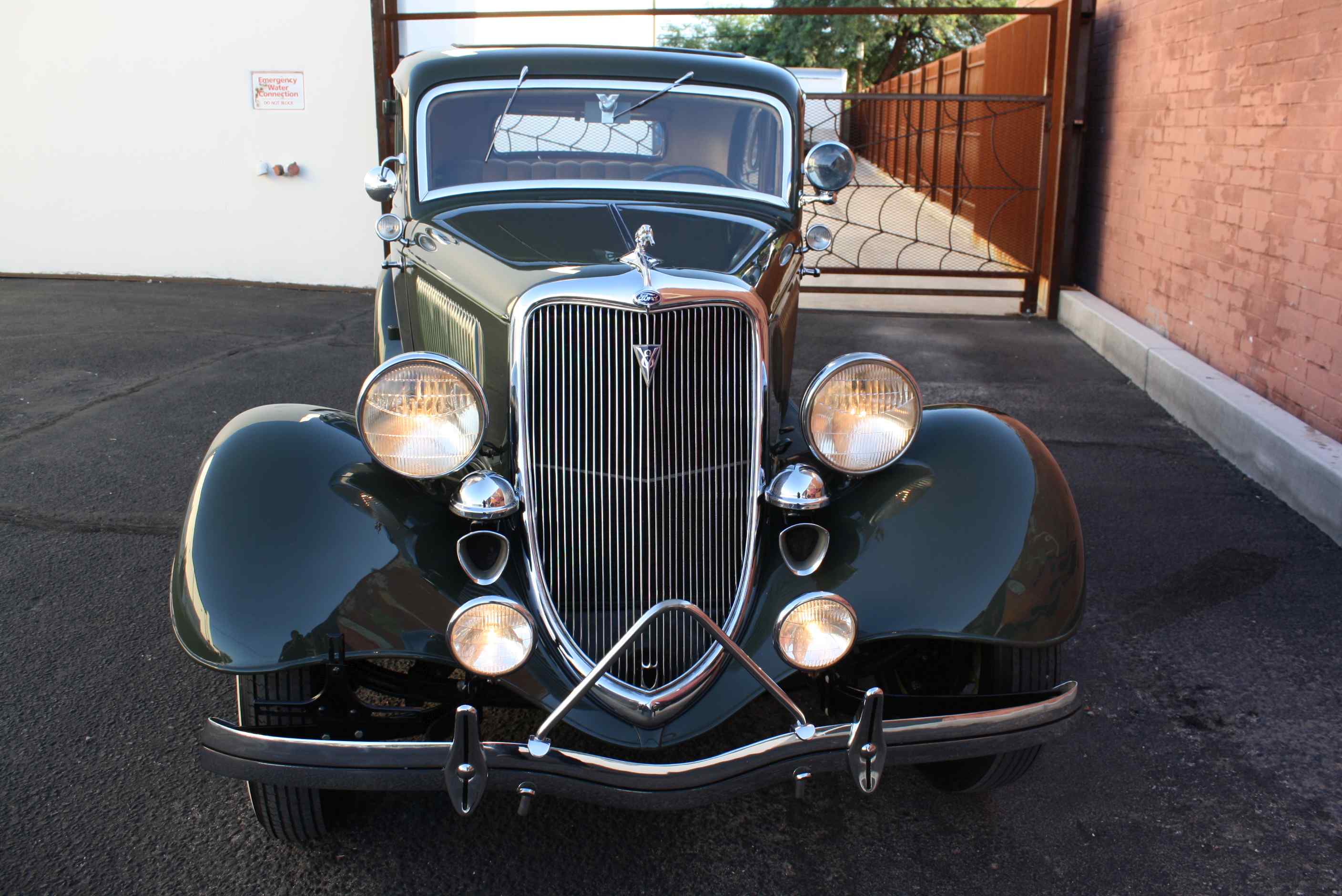1934 Ford Victoria