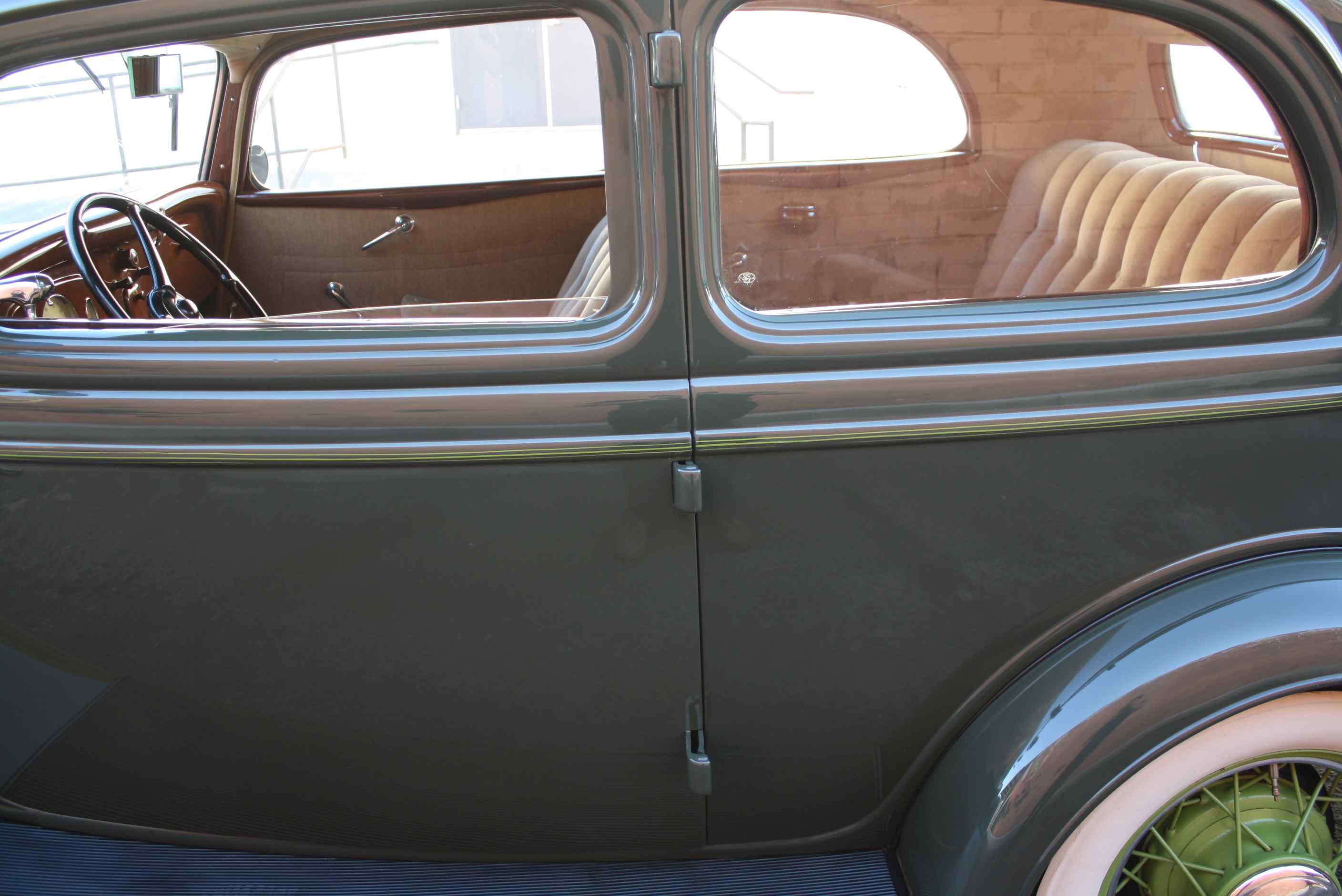 1934 Ford Victoria