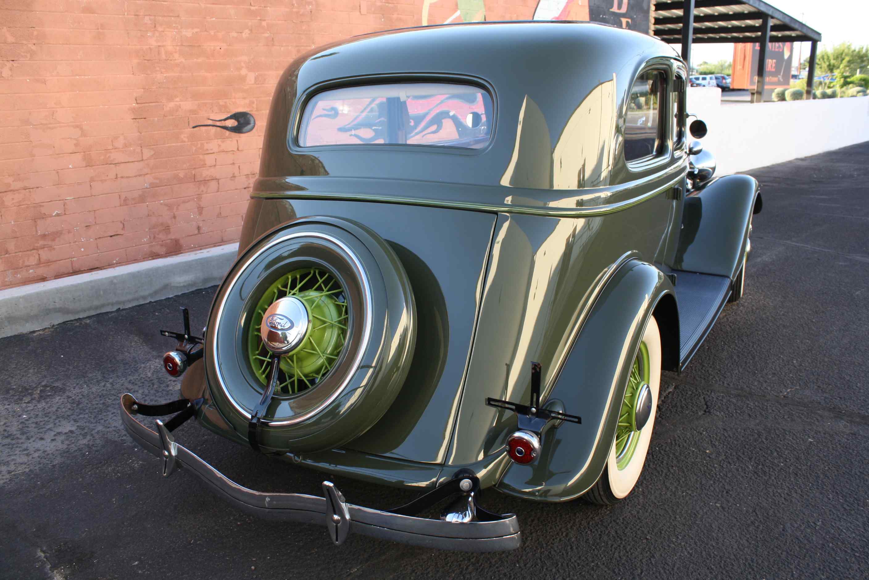 1934 Ford Victoria