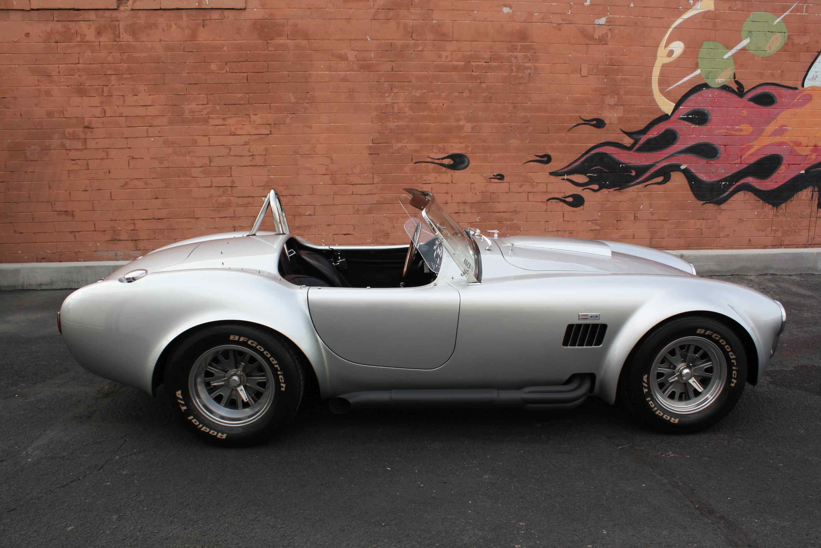1966 Shelby Superperformance Cobra