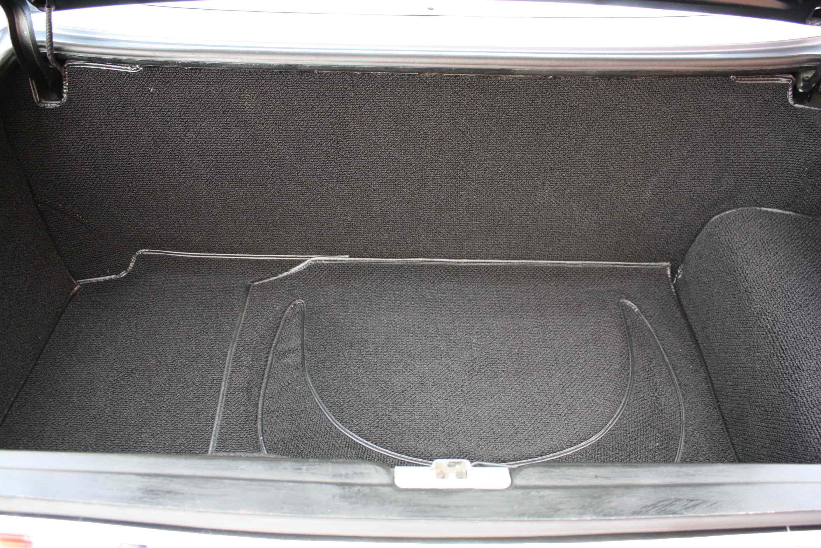 1975 Mercedes Benz 450SL