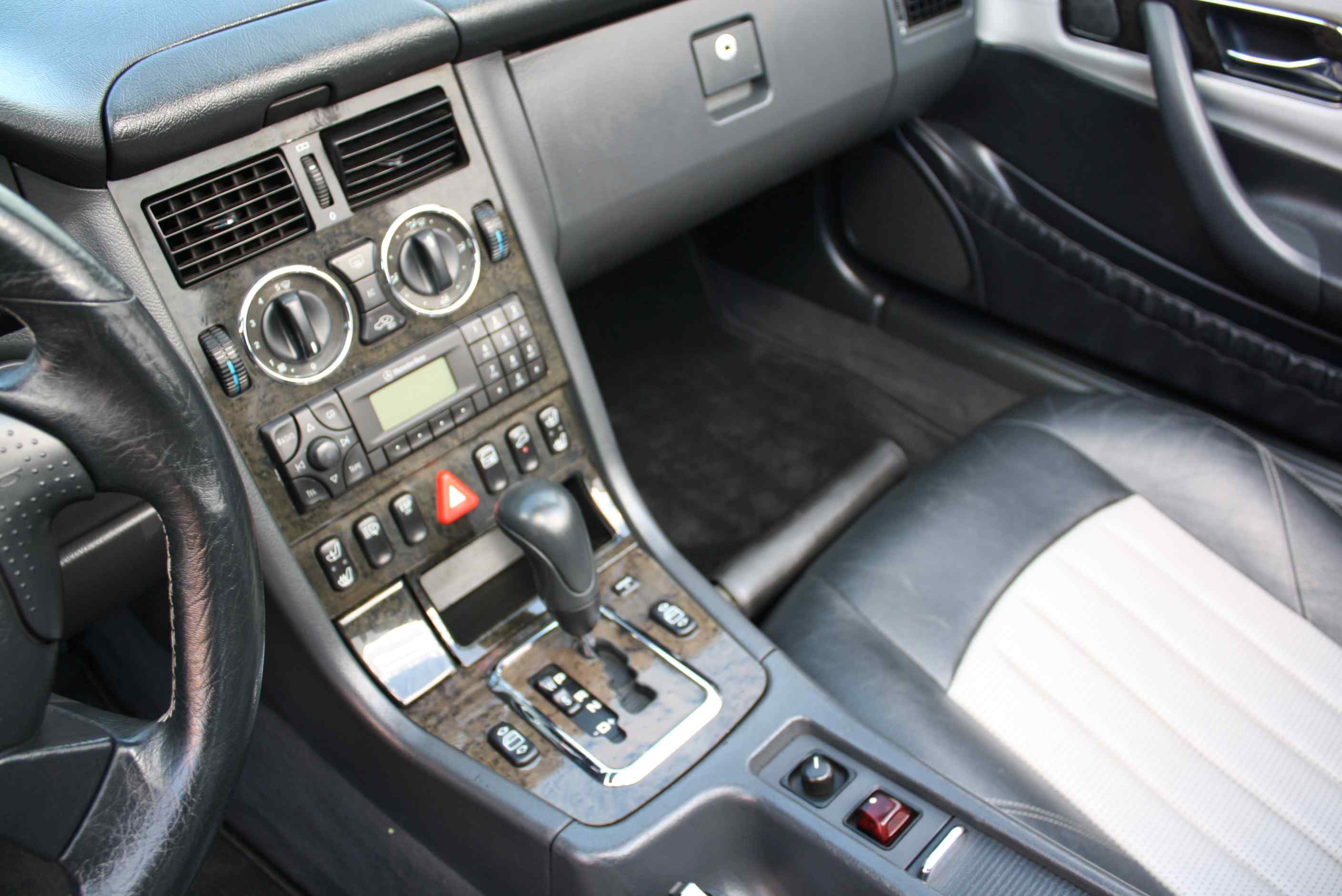 2002 Mercedes Benz SLK 32 AMG