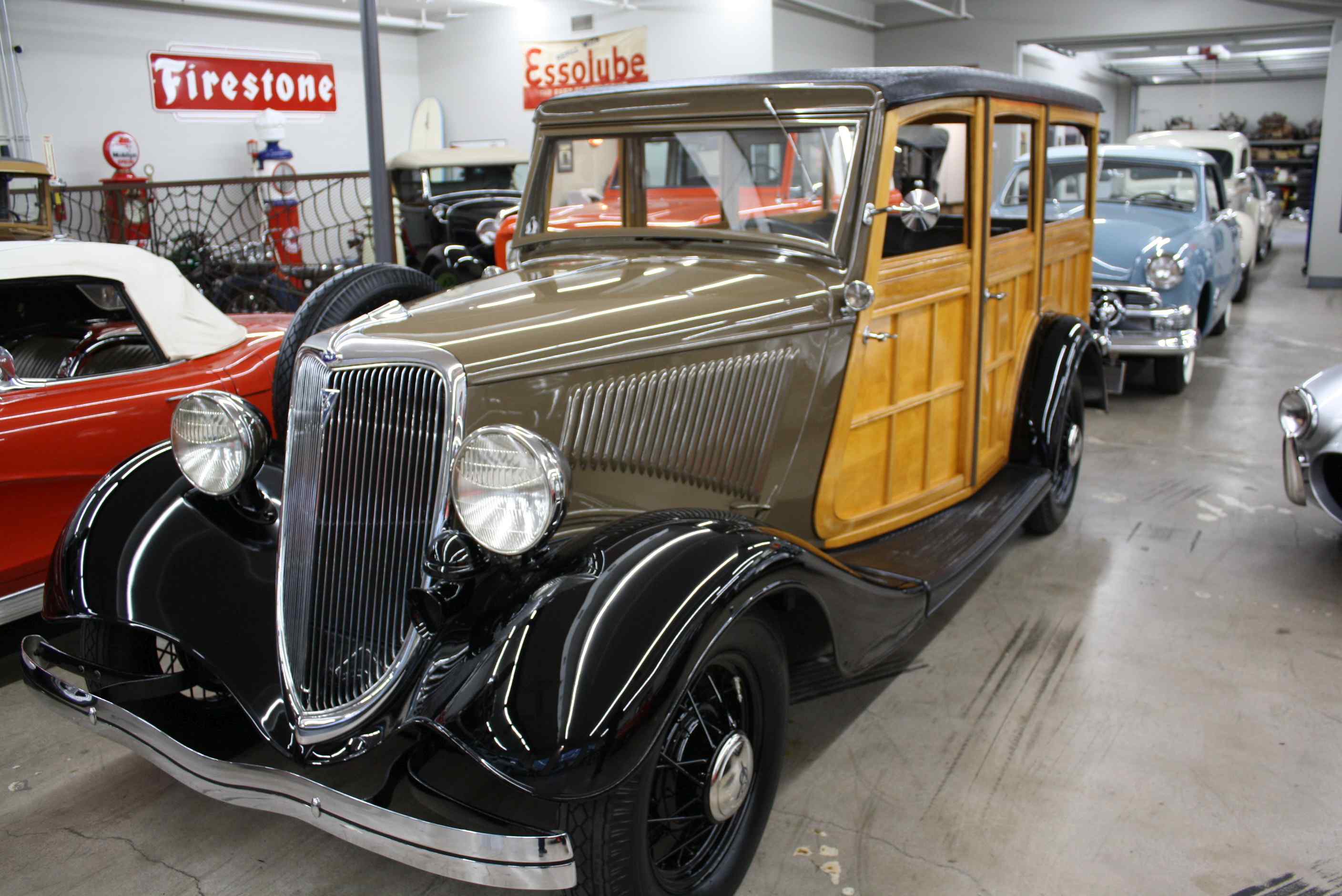 1934 Ford Woody Dearborn Award Winning Car, Grand National Senior.