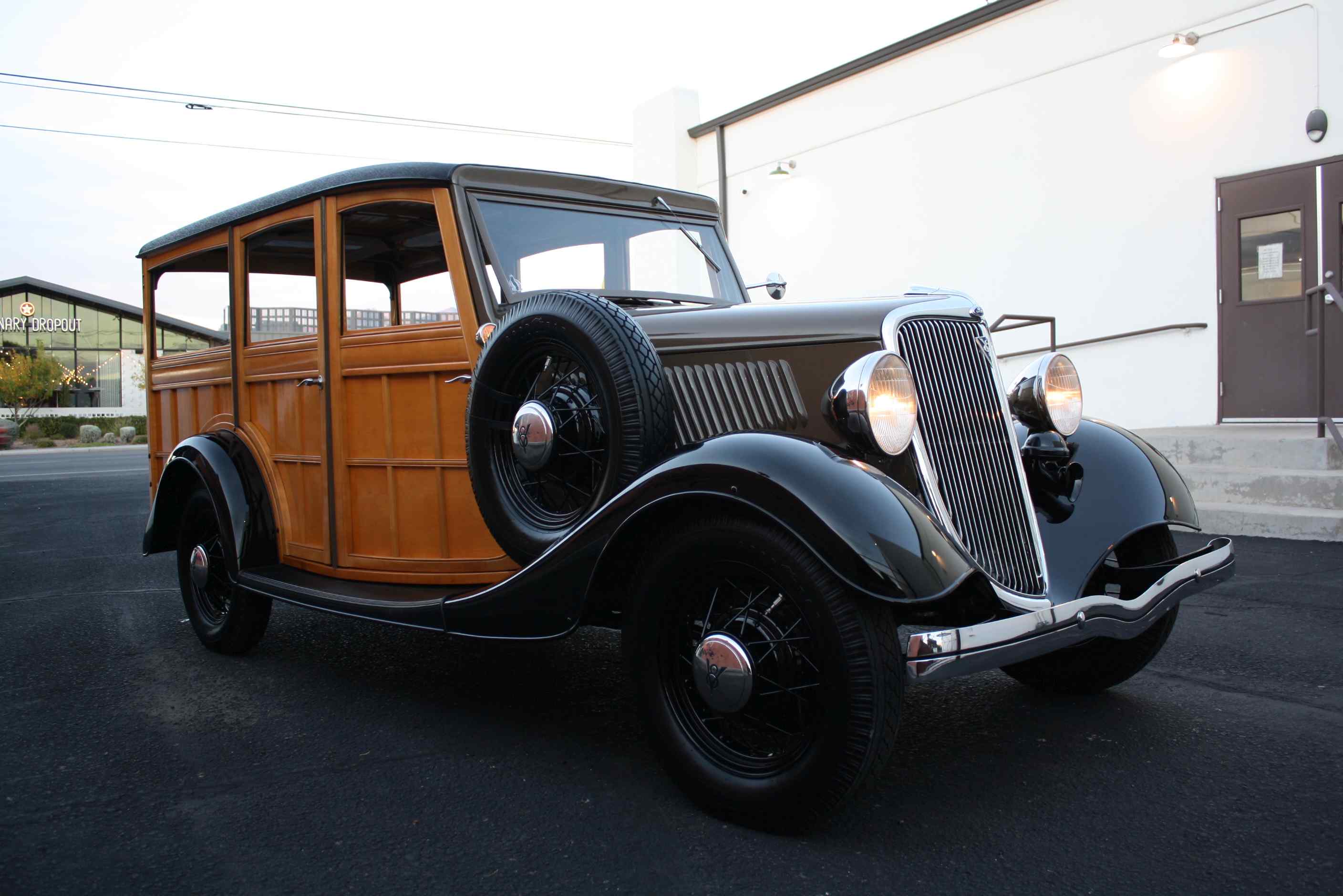1934 Ford Woody Dearborn Award Winning Car, Grand National Senior.