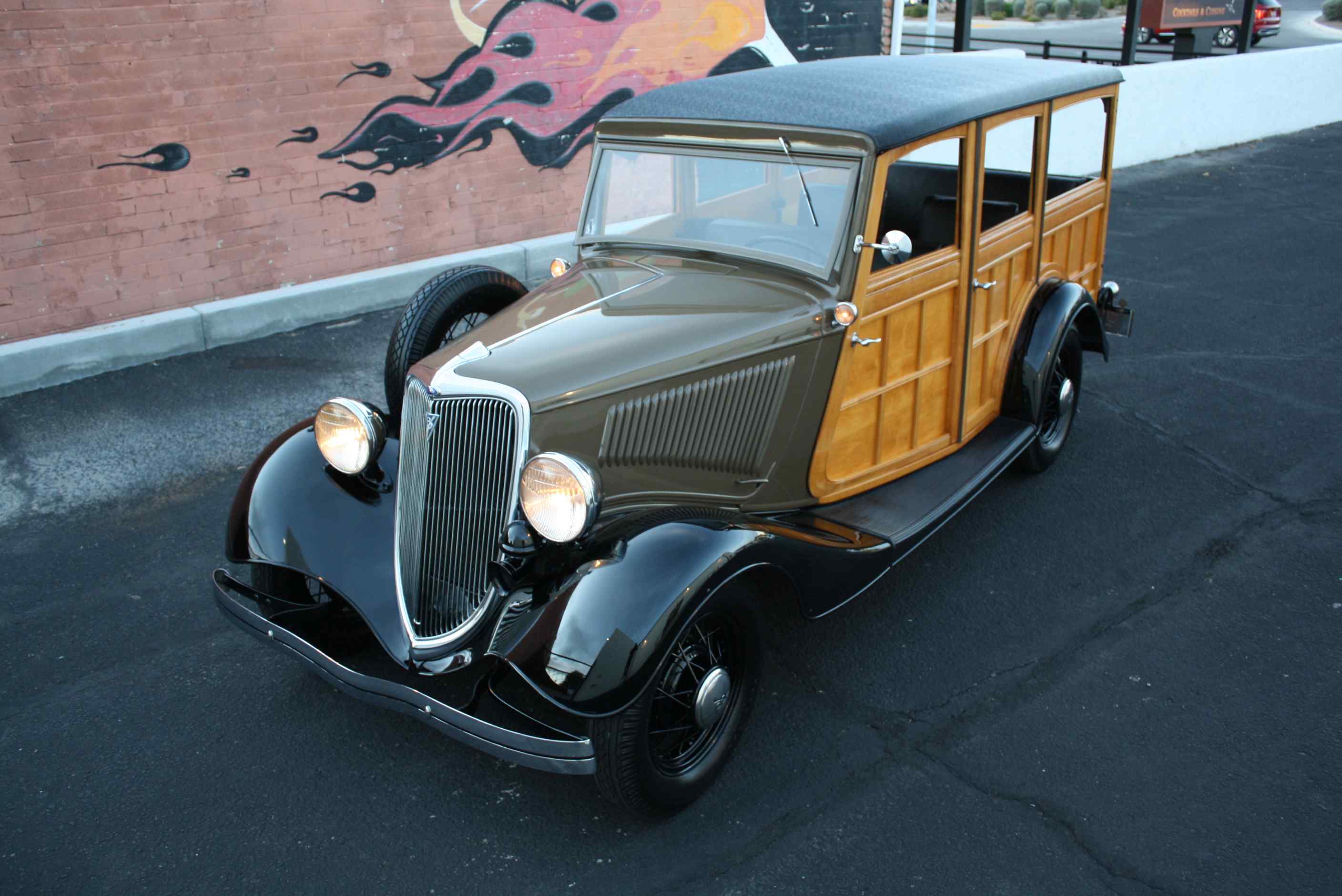 1934 Ford Woody Dearborn Award Winning Car, Grand National Senior.
