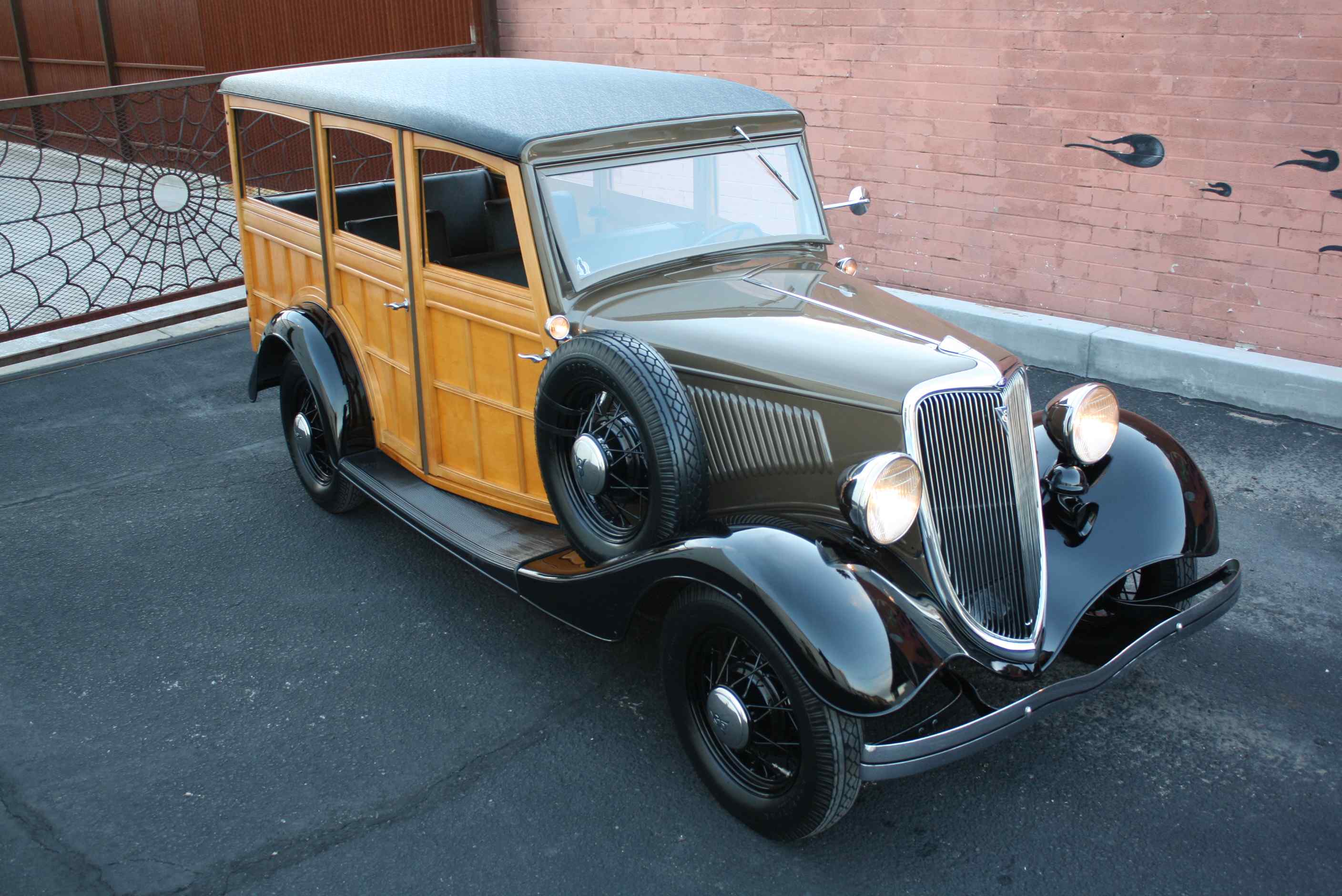 1934 Ford Woody Dearborn Award Winning Car, Grand National Senior.