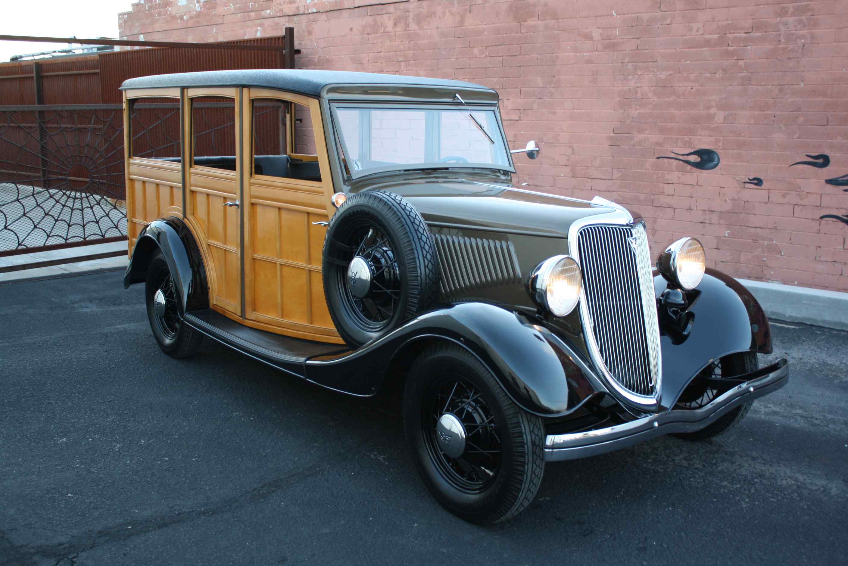 1934 Ford Woody Dearborn Award Winning Car, Grand National Senior.