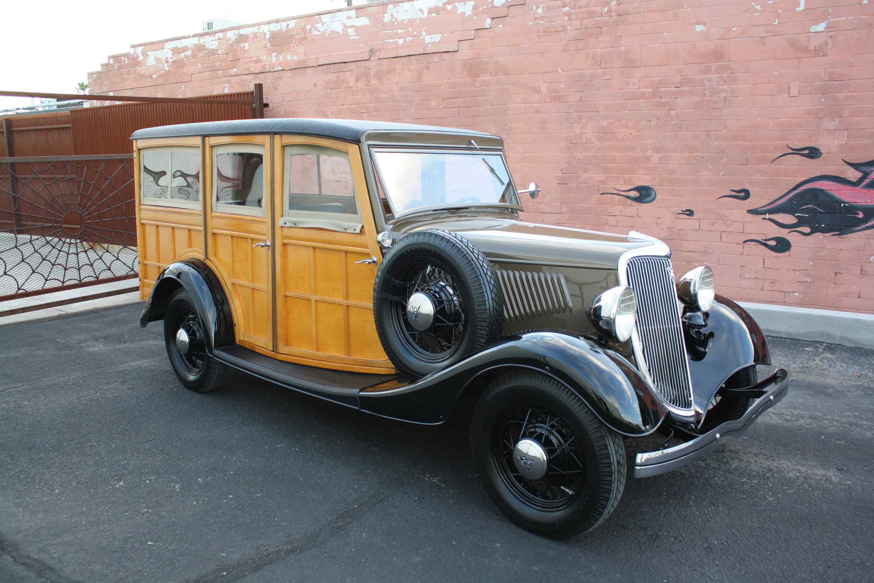 1934 Ford Woody Dearborn Award Winning Car, Grand National Senior.