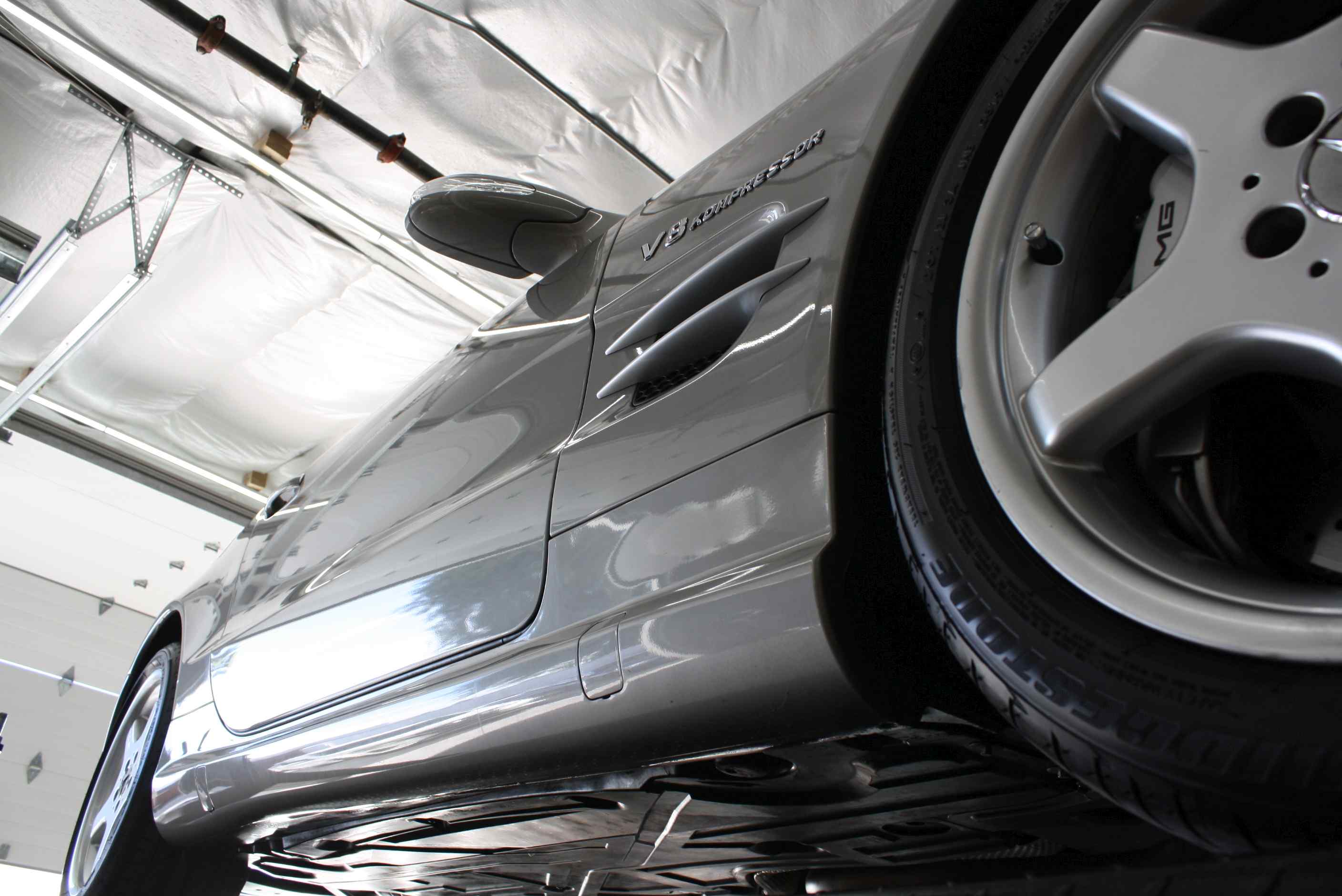 2004 Mercedes Benz SL55 AMG