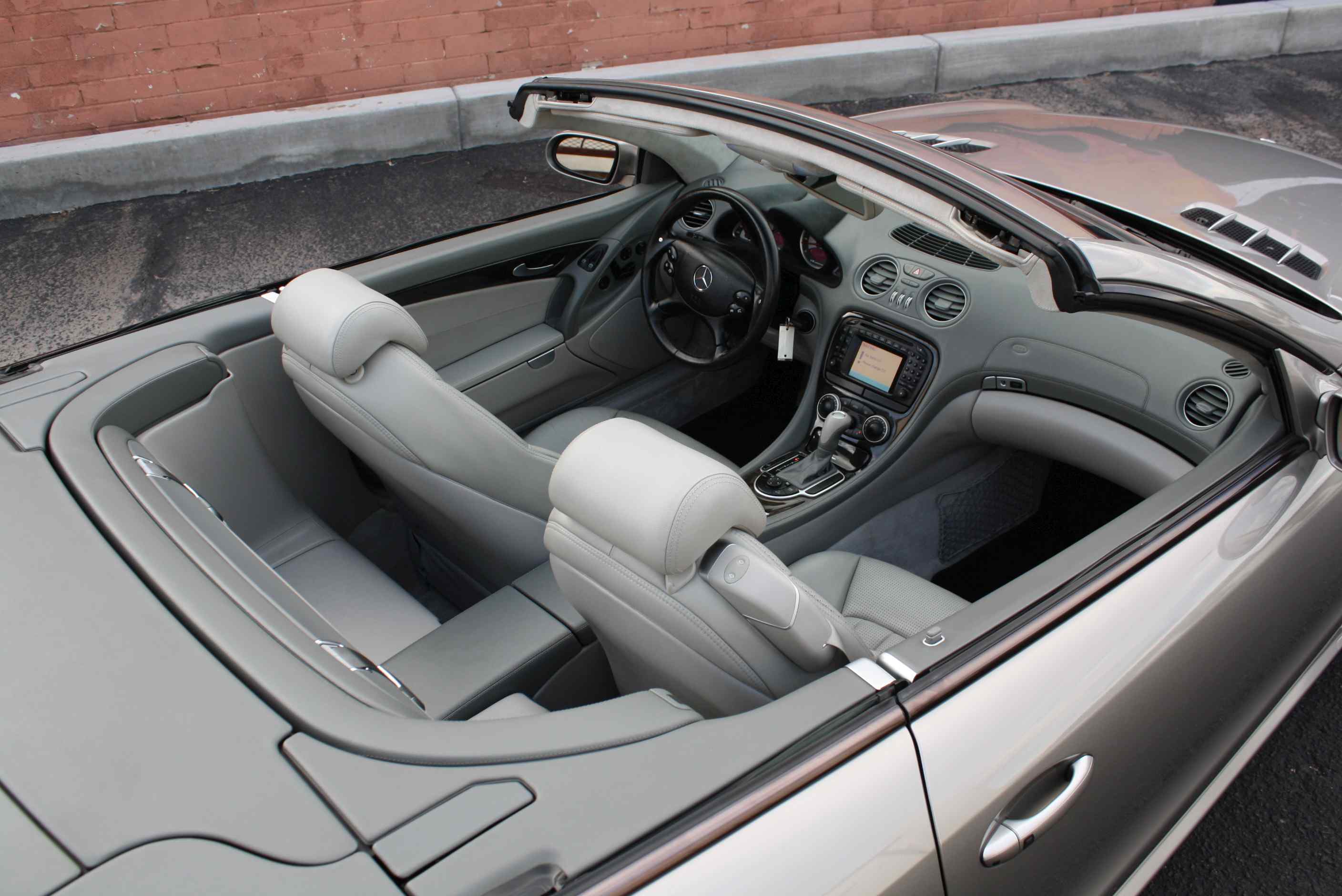 2004 Mercedes Benz SL55 AMG