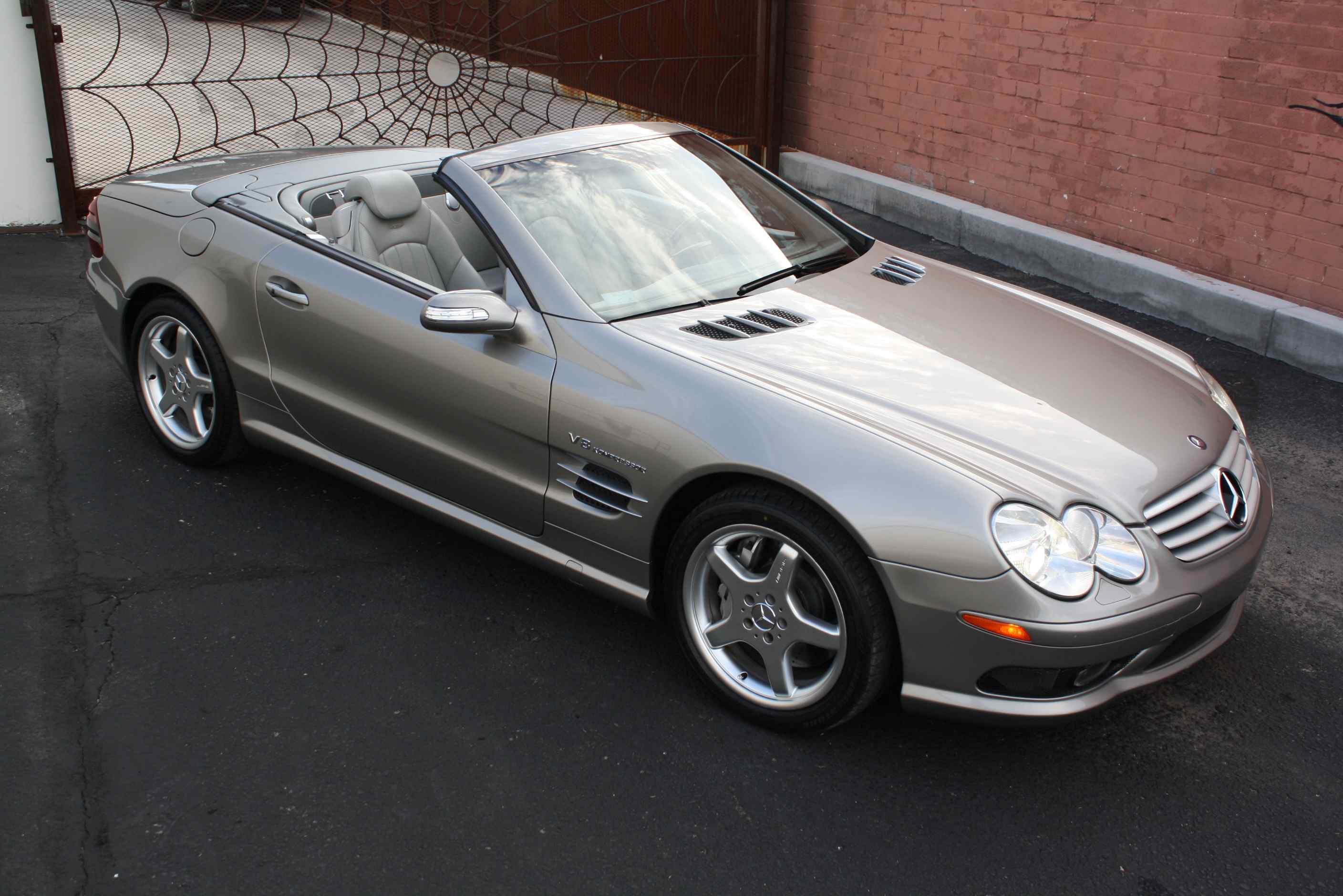 2004 Mercedes Benz SL55 AMG