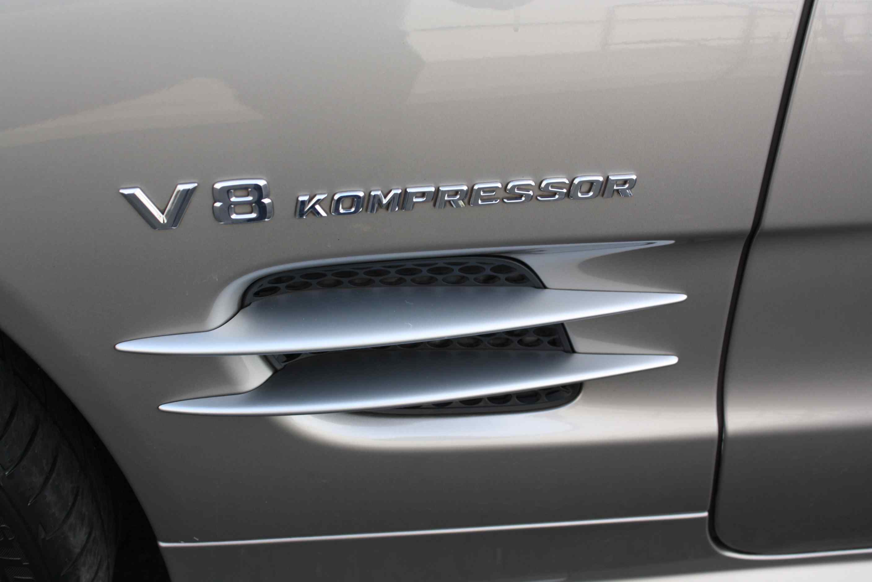 2004 Mercedes Benz SL55 AMG