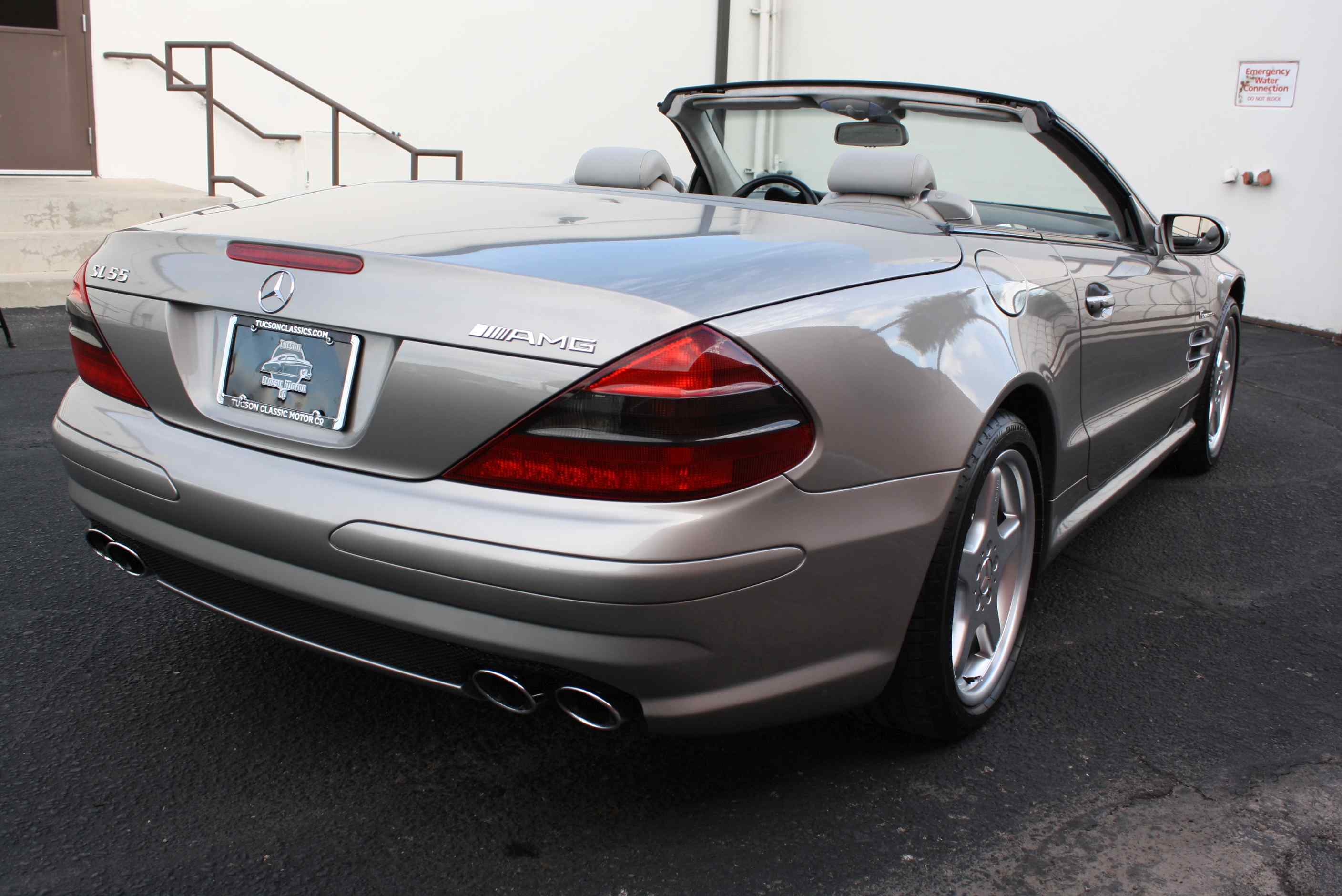 2004 Mercedes Benz SL55 AMG