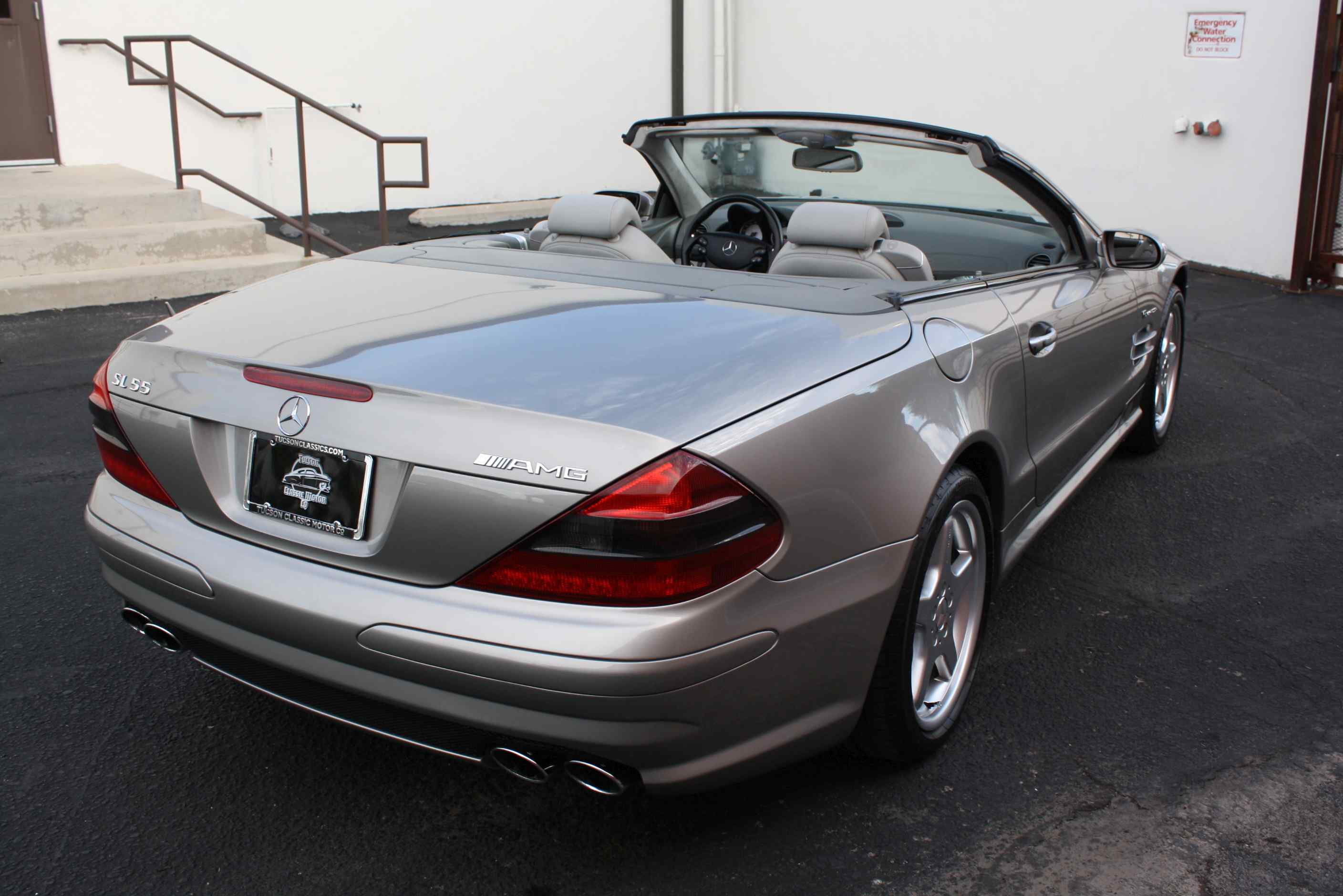 2004 Mercedes Benz SL55 AMG
