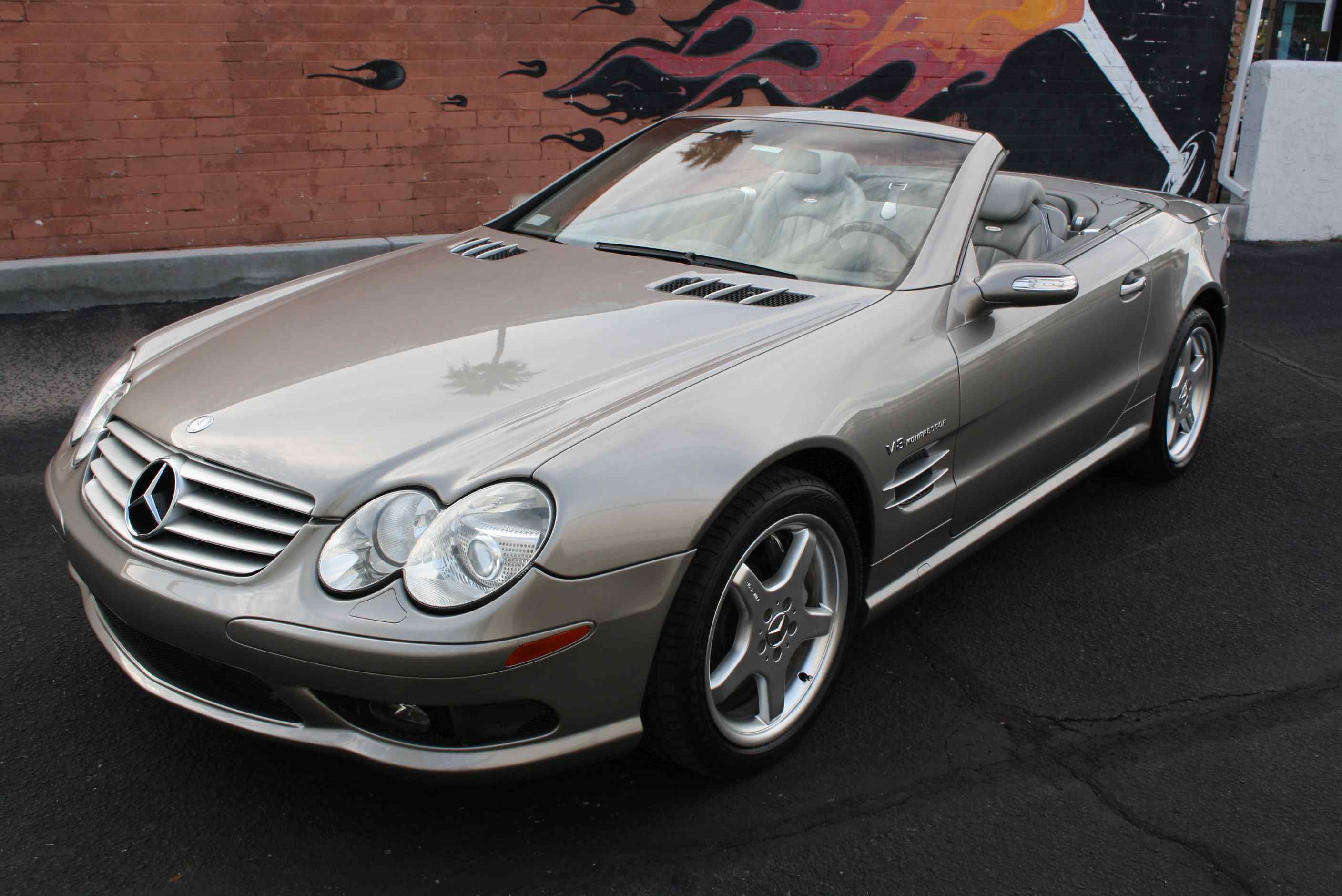 2004 Mercedes Benz SL55 AMG