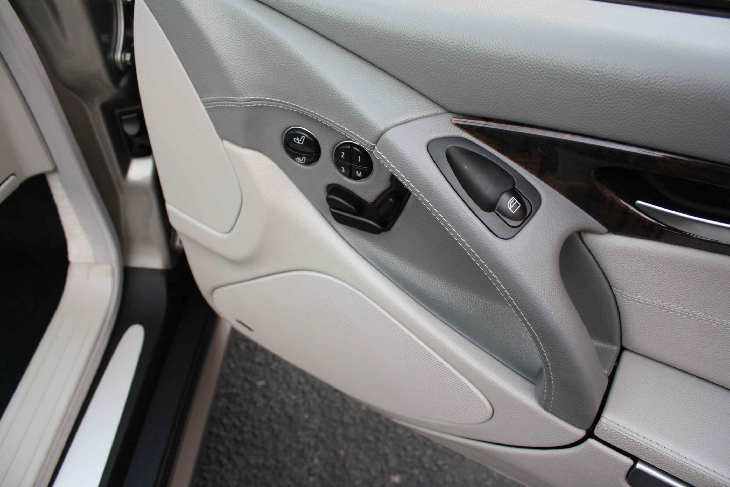 2004 Mercedes Benz SL55 AMG