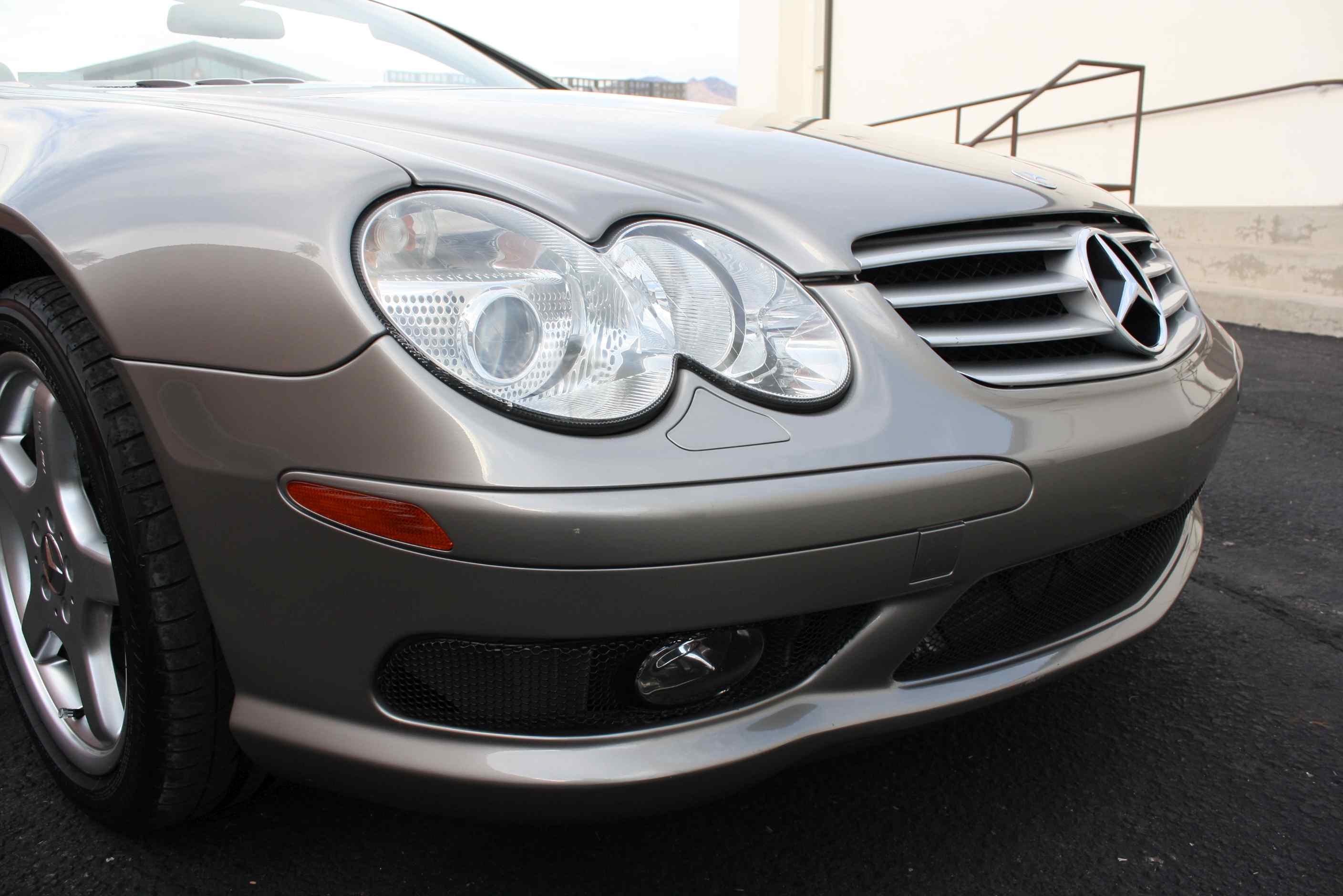 2004 Mercedes Benz SL55 AMG