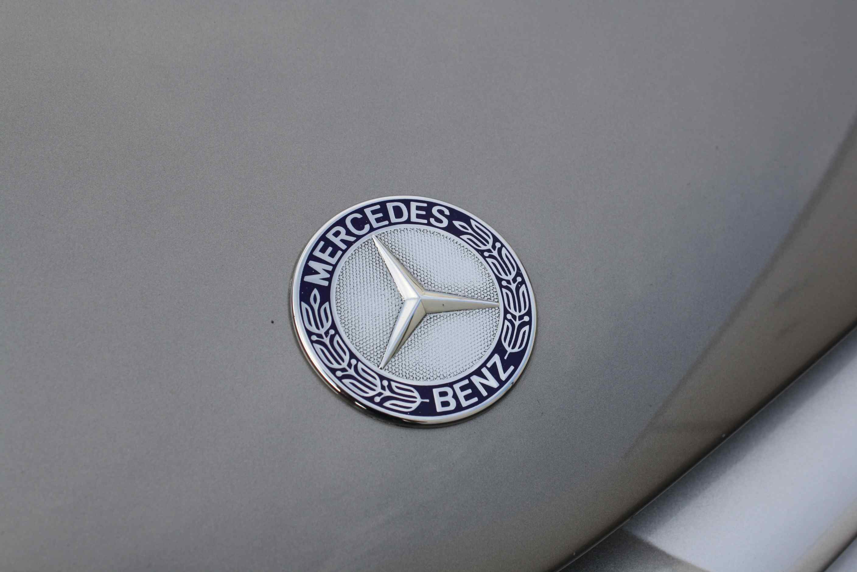 2004 Mercedes Benz SL55 AMG