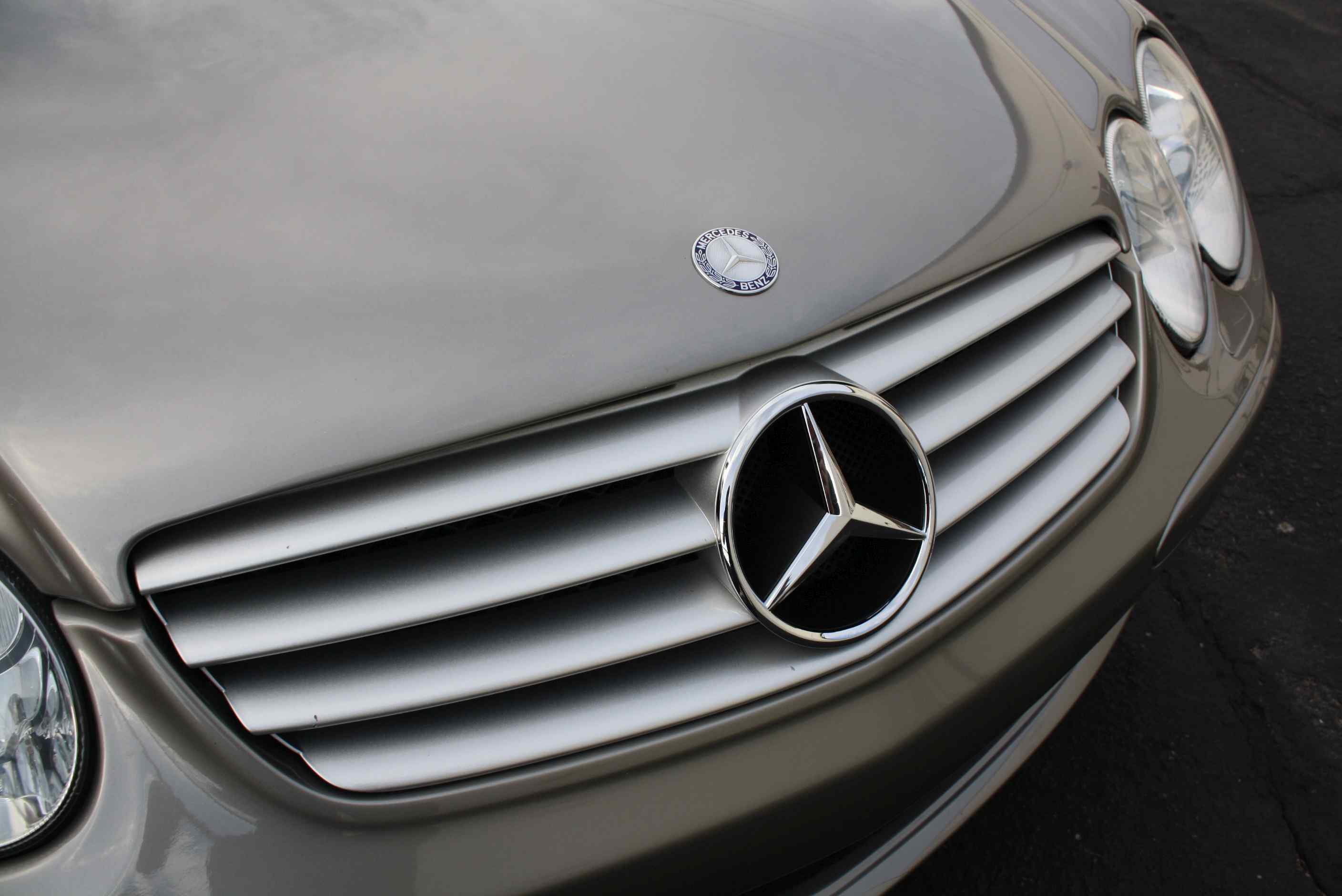 2004 Mercedes Benz SL55 AMG