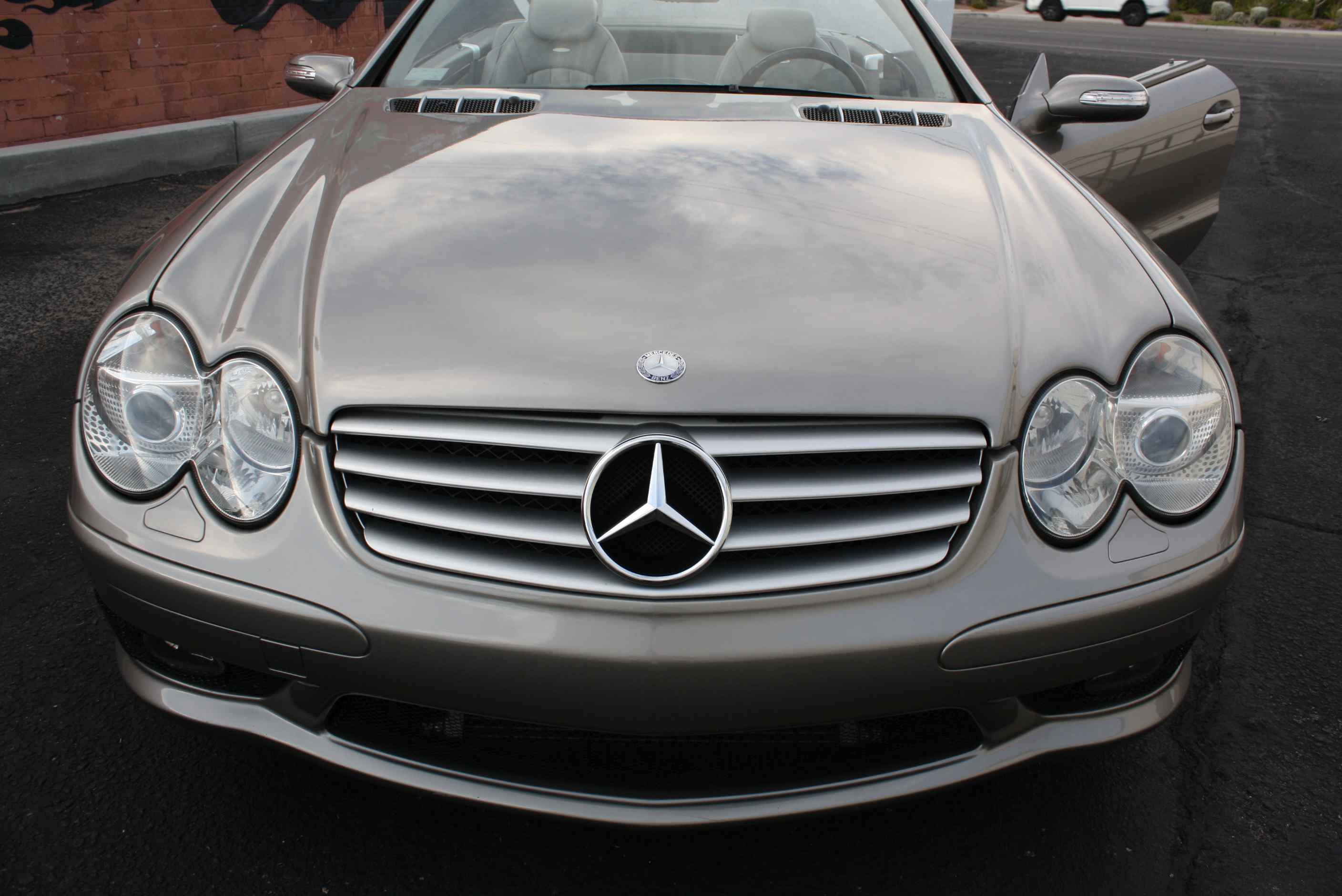 2004 Mercedes Benz SL55 AMG