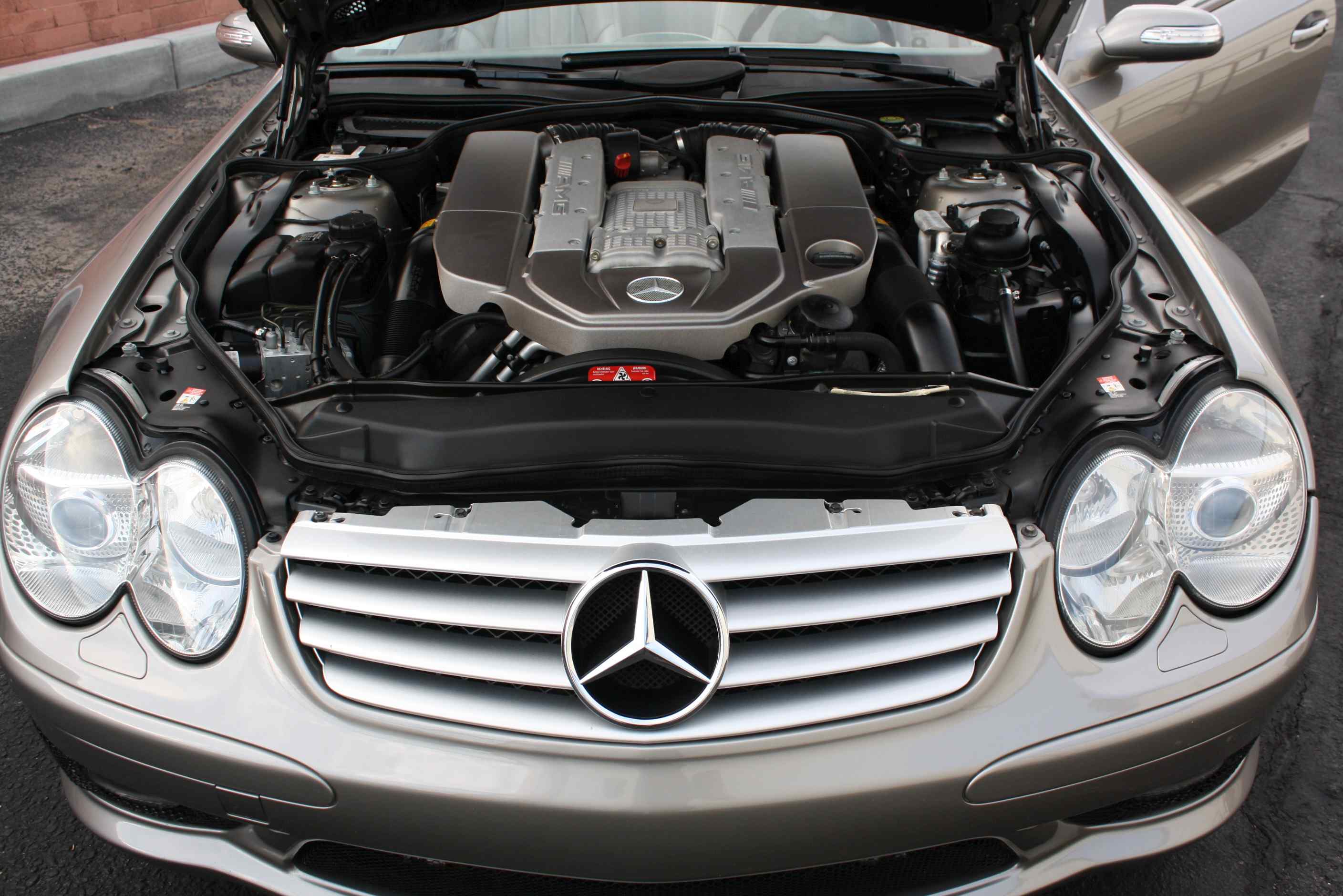 2004 Mercedes Benz SL55 AMG