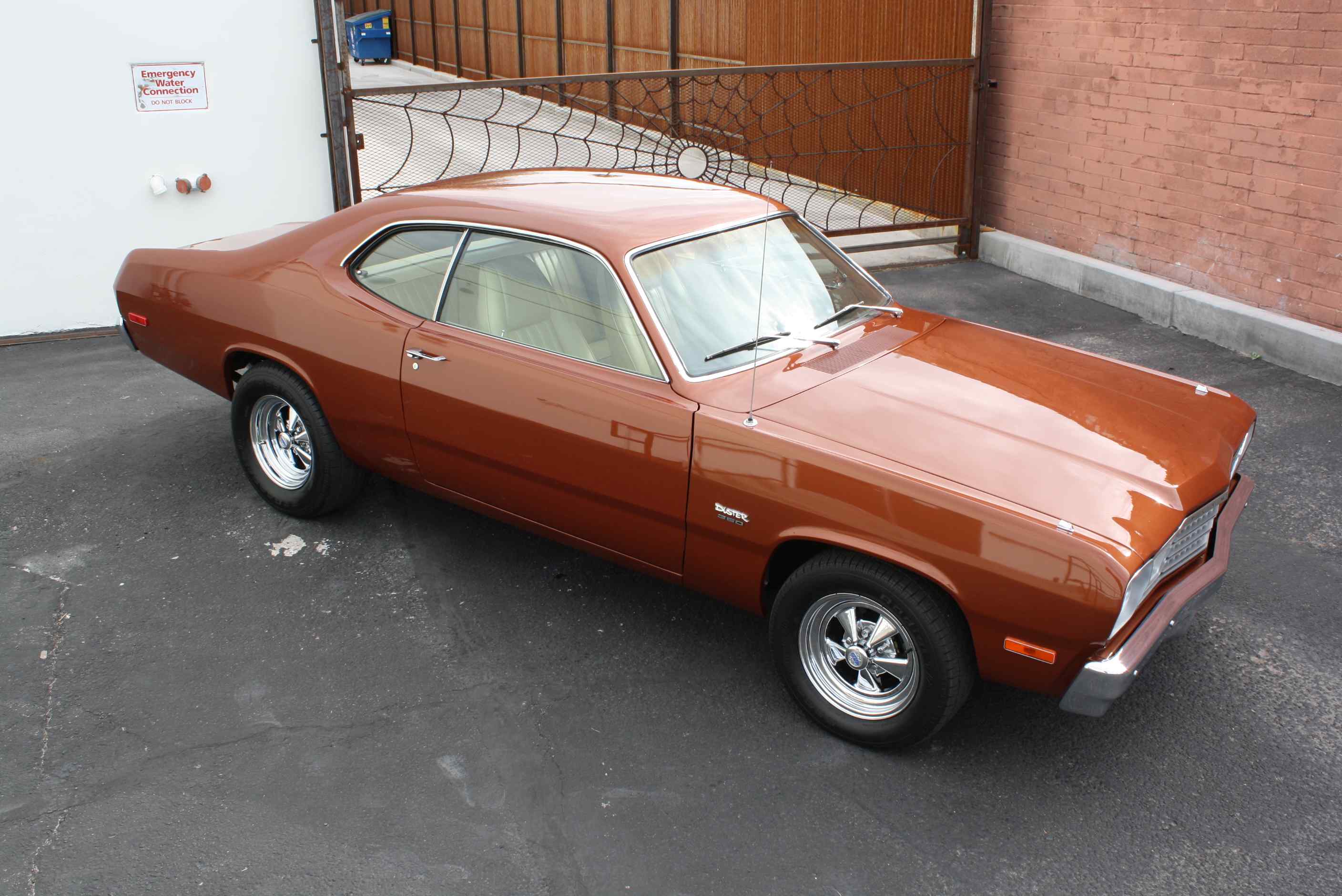 1974 Plymouth Duster