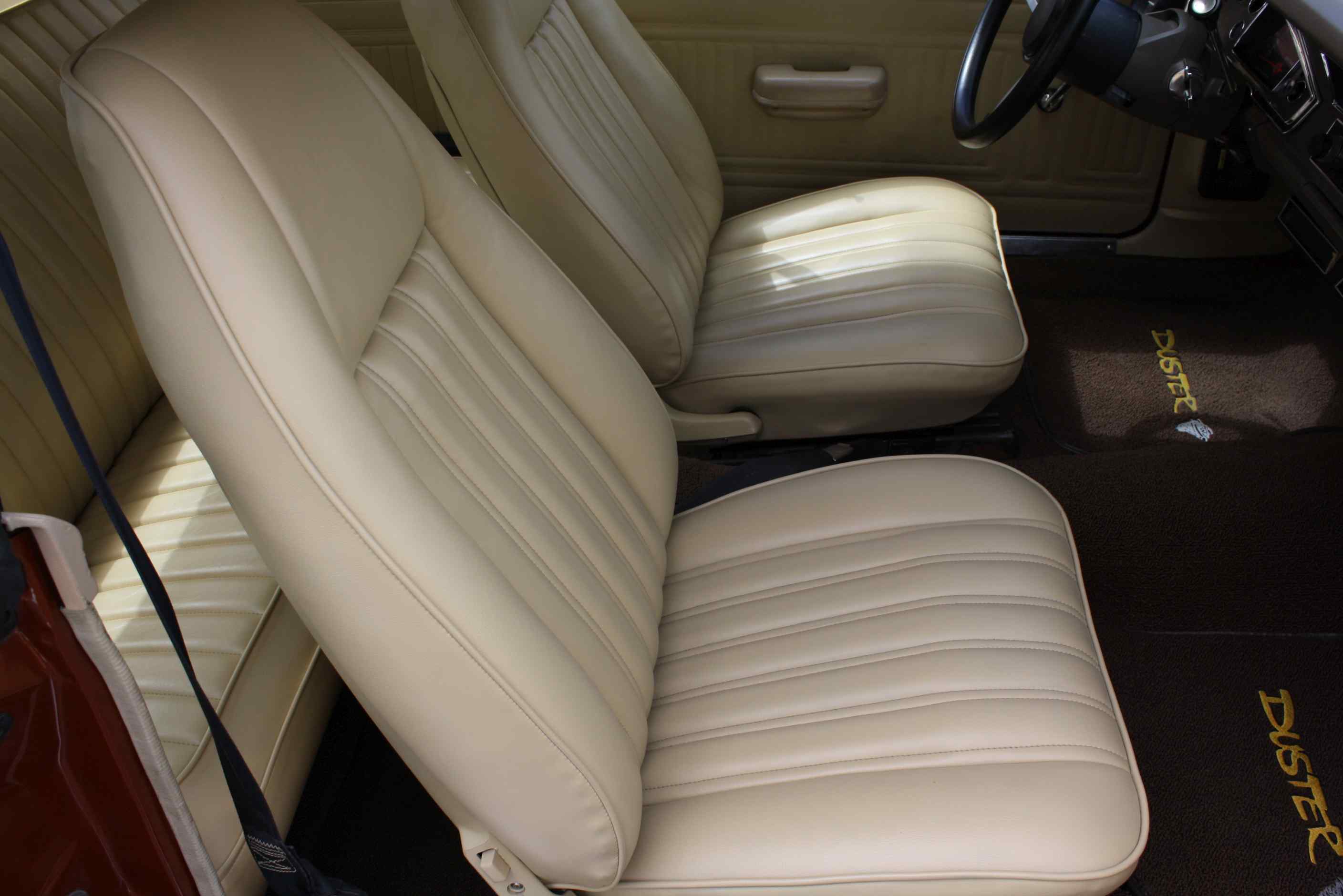 1974 Plymouth Duster